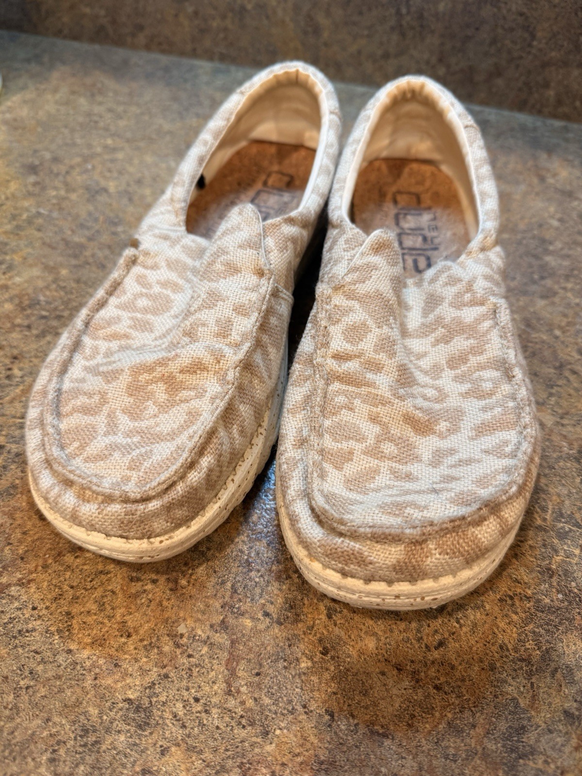 Hey Dude Misty Womens Size 10 Woven Cheetah Tan Slip On Leopard Walking Shoes