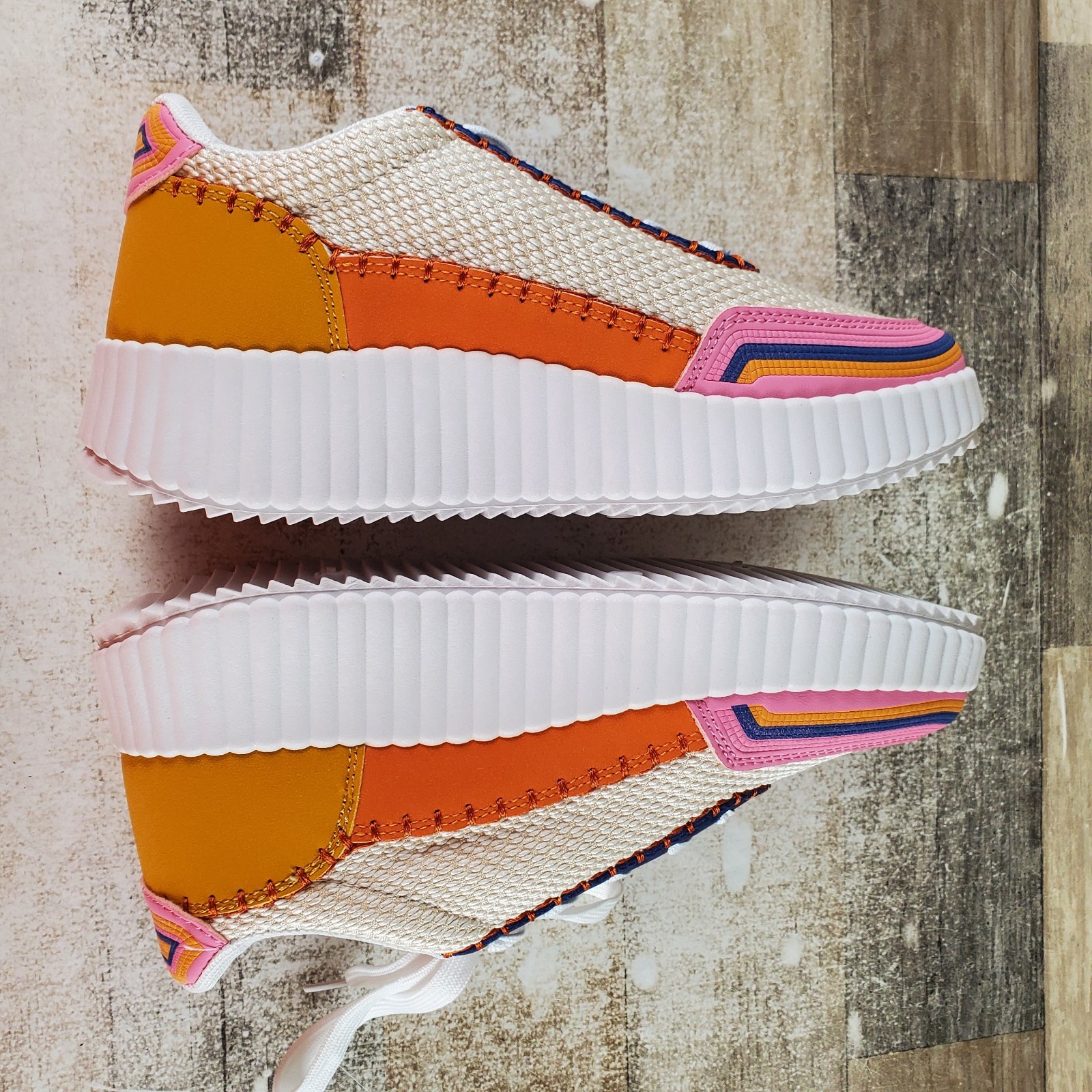 Dirty Laundry Spirited Womens Shoes Sz 6.5 Pink Multi Platform Lace Up Sneakers