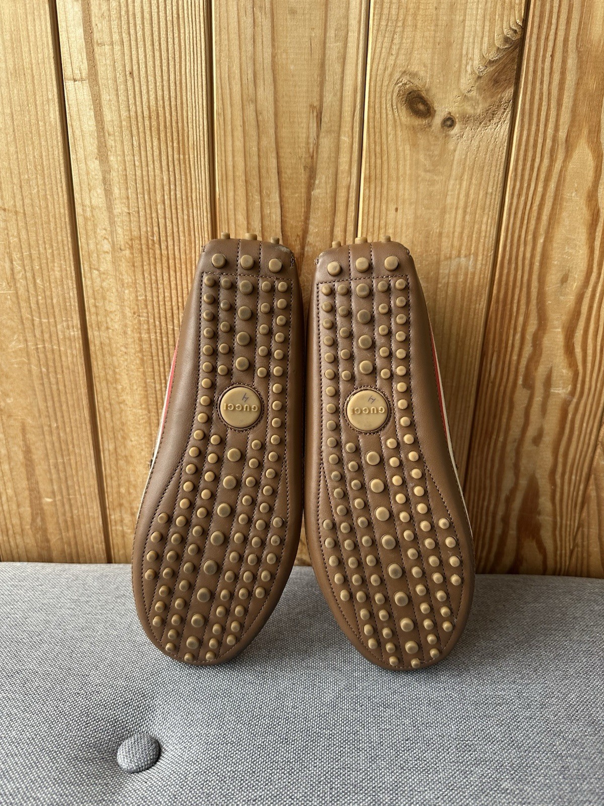 Gucci Women’s Suede Loafers Summer Walk Moccasins Shoes Size 35 US 5 UK 2