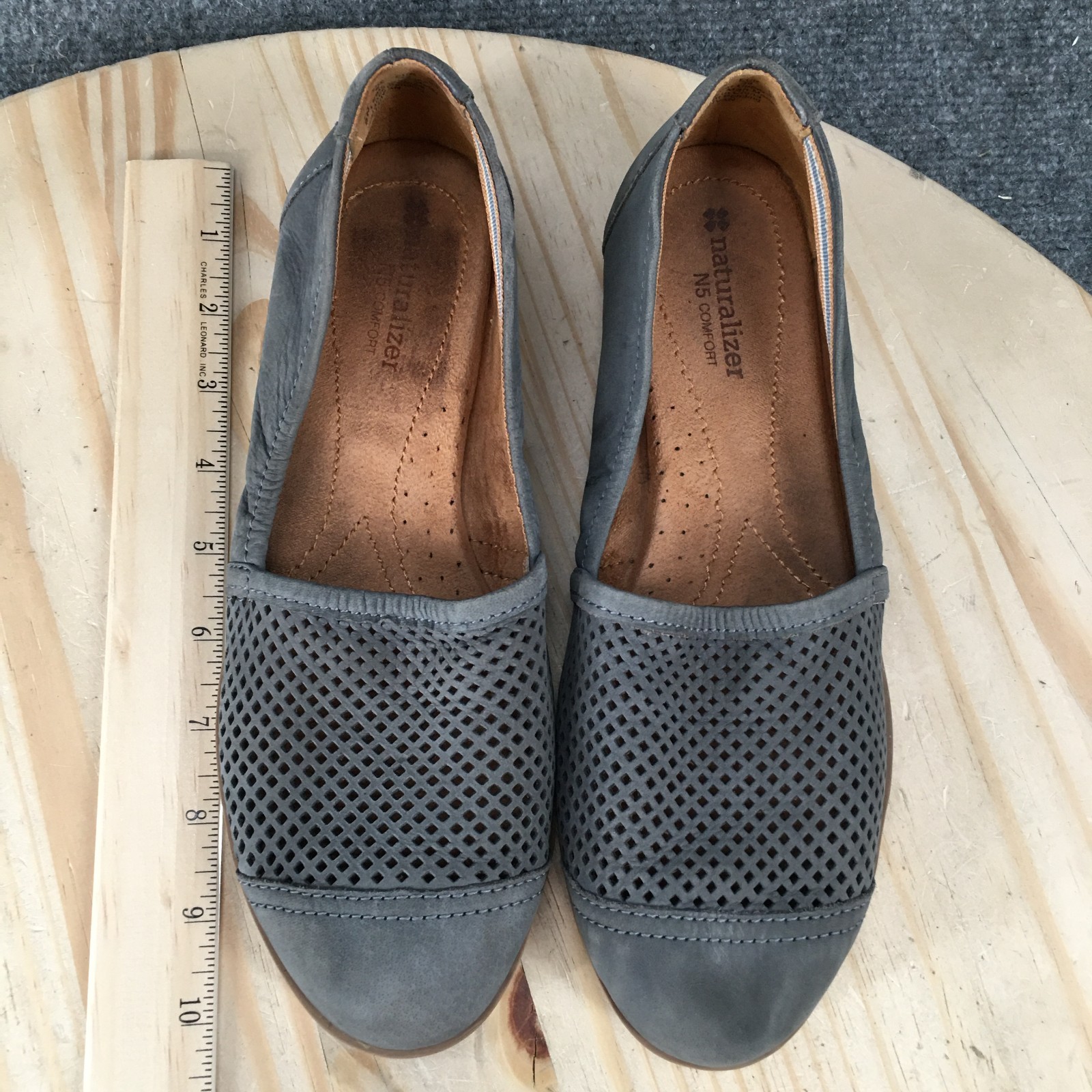 Naturalizer N5 Shoes Womens 8N Slip On Loafers Gray Leather Perforated Comfort