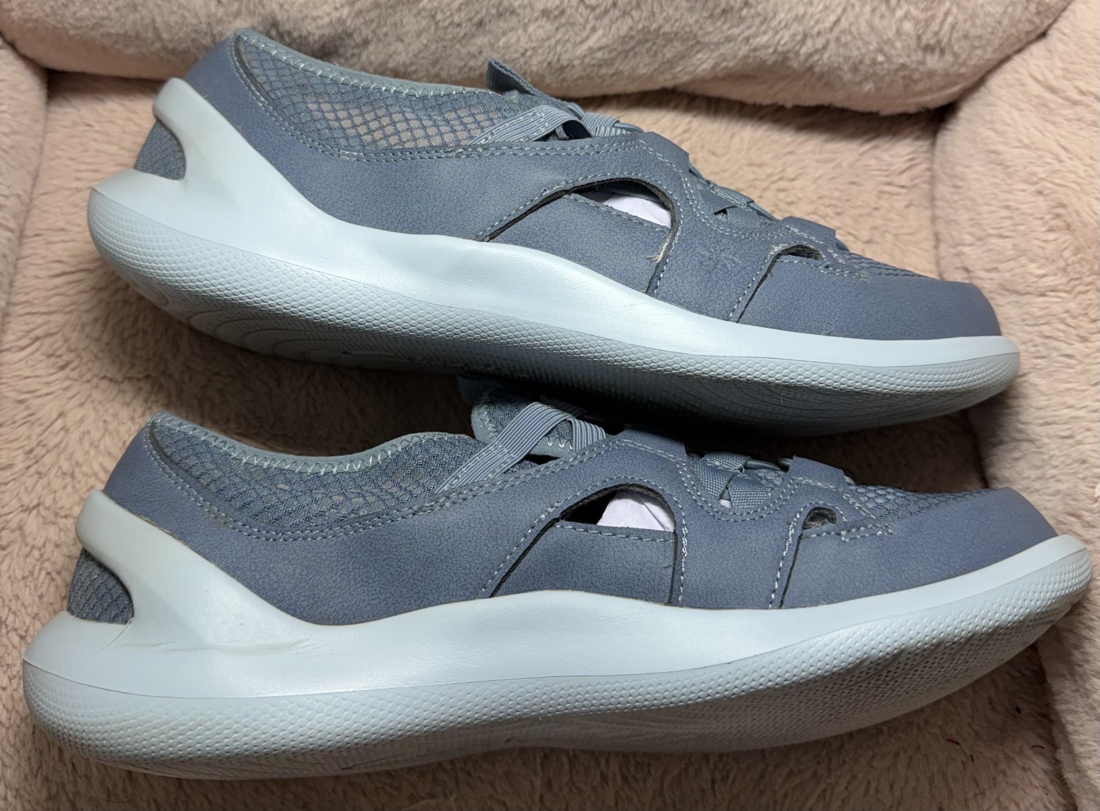 Cloudsteppers by Clarks, womens size 10 wide, blue grey, Solevana Step
