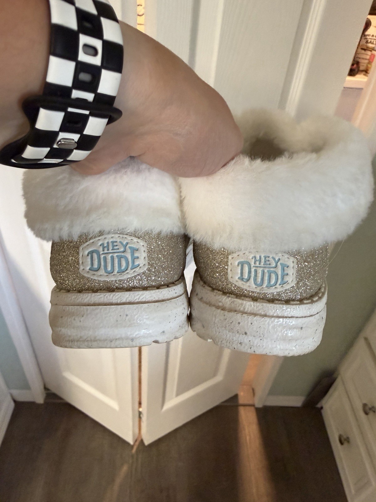 Hey Dude Gold Wendy Fold Metallic Shine Fuzzy Cozy Slip On Shoe Womens 7