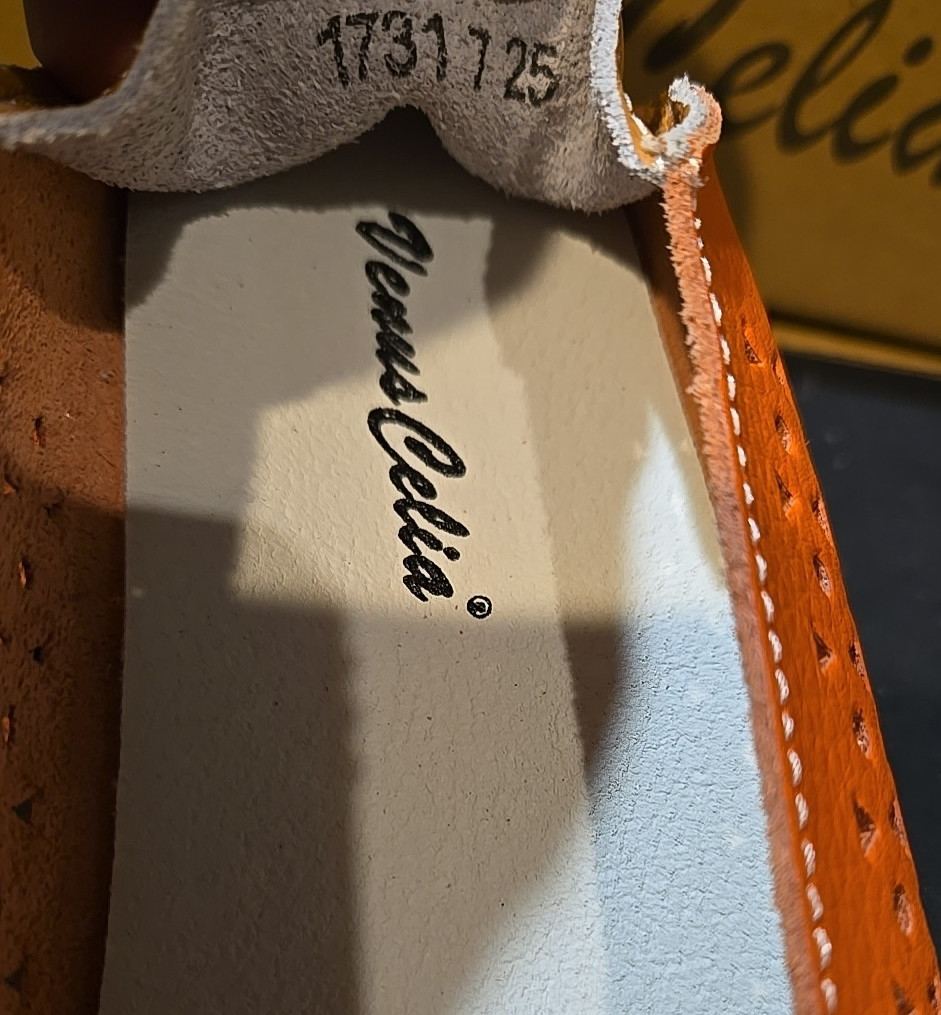 Venus Celia Concise Comfort Women’s Walking Loafers Orange Leather Size US 7 (M)