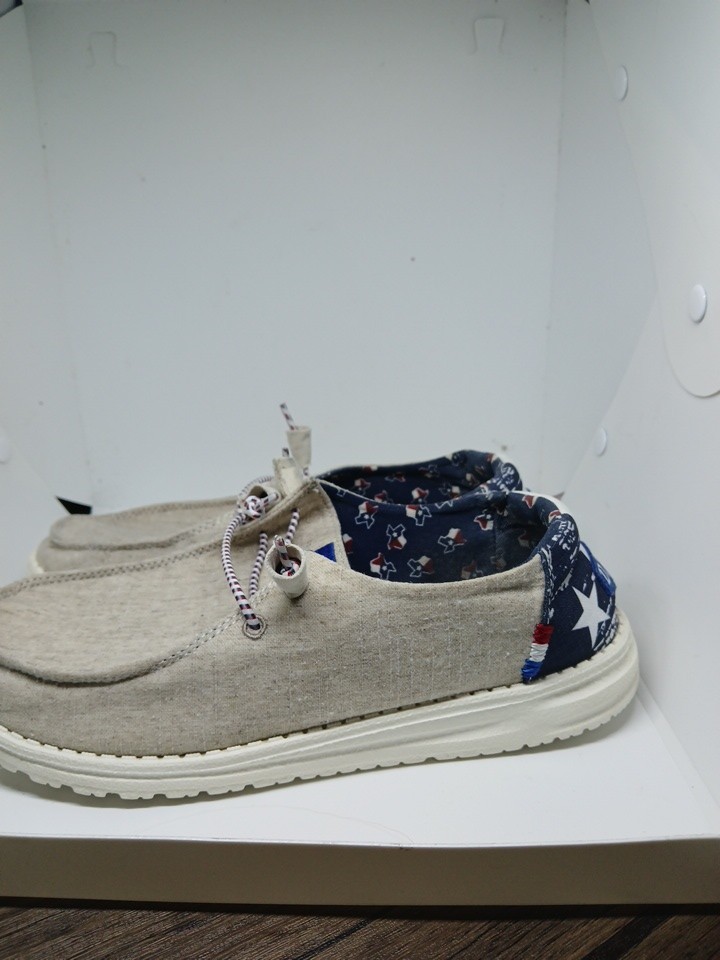 Hey Dude Wendy Texas Flag Texan Lone Star Size 8 Women’s Slip-On Off-White Shoes