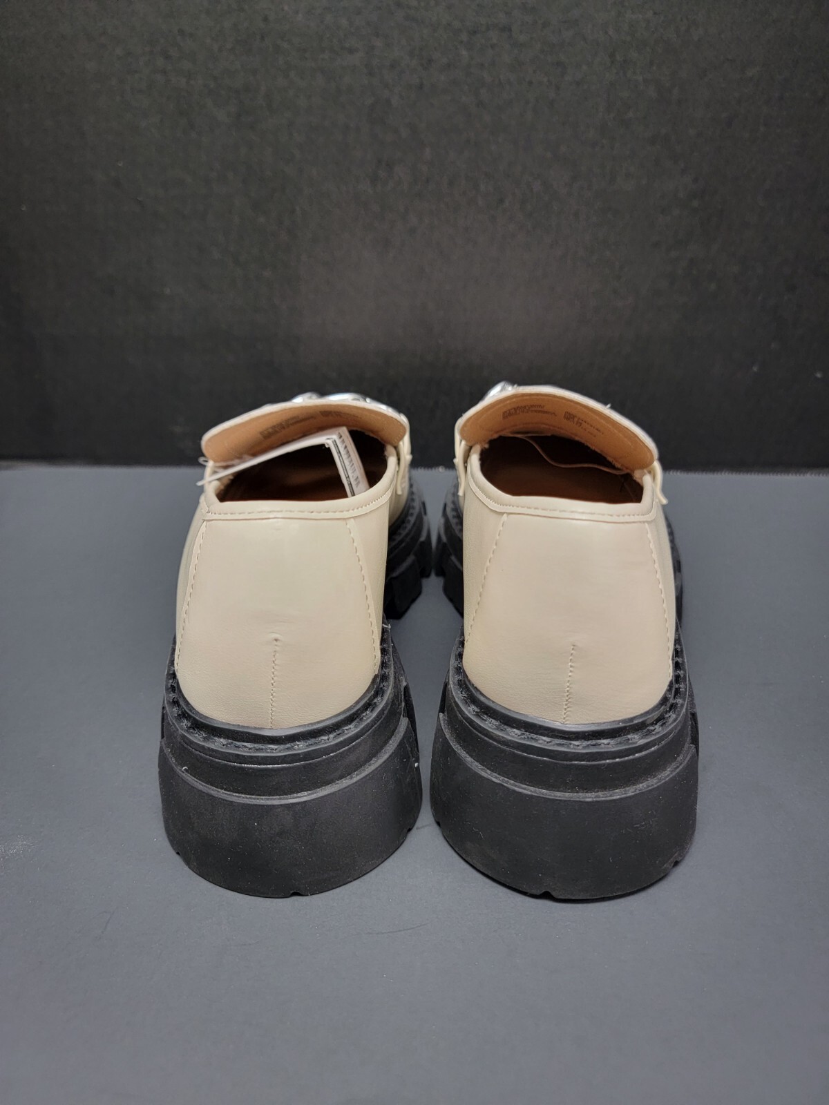No Boundaries Women’s Fashion Lug Loafers, Shell, Multiple Sizes, Brand New!!!