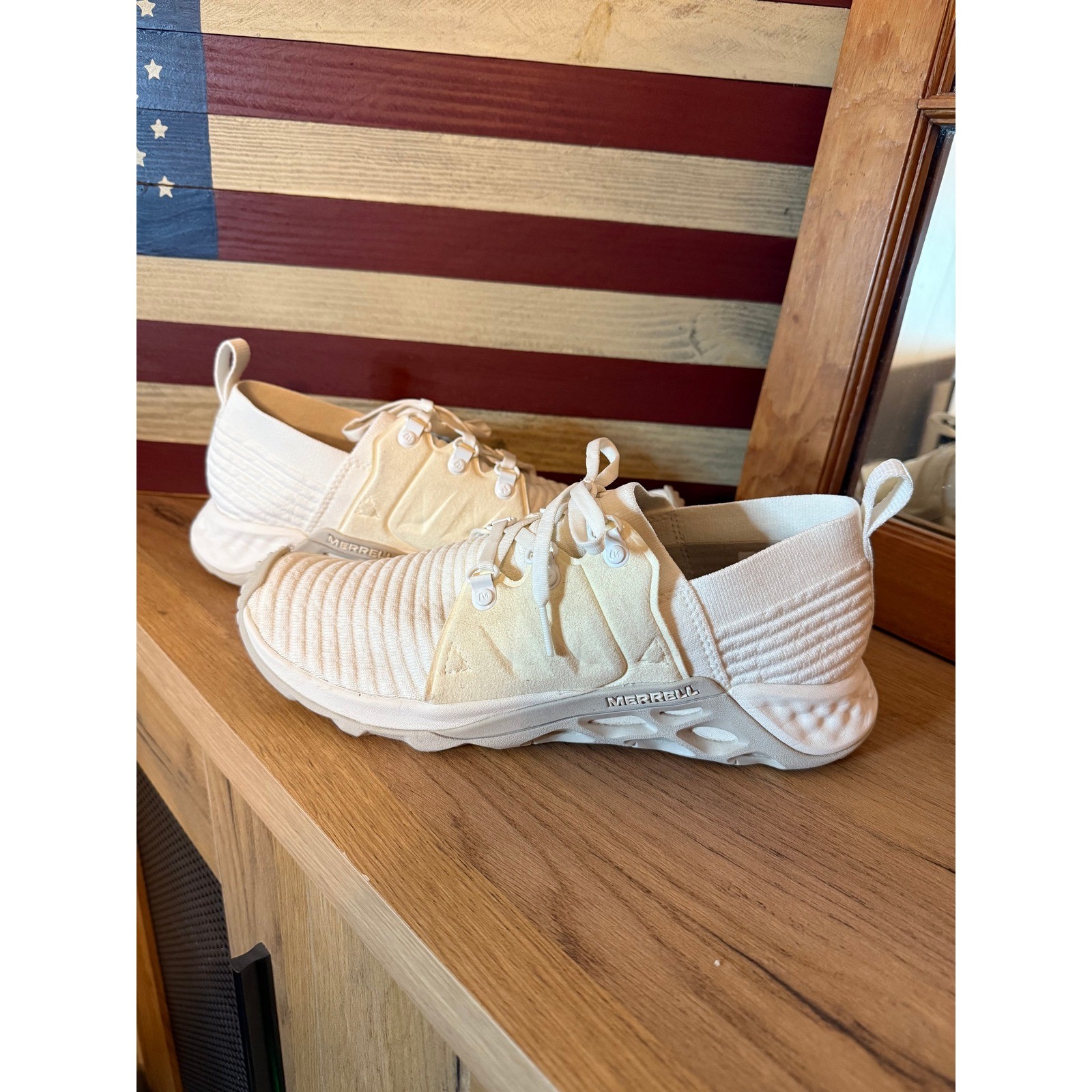 Merrell Women’s White & Cream Knit Air Cushion Lace-Up Walking Shoes Size 10