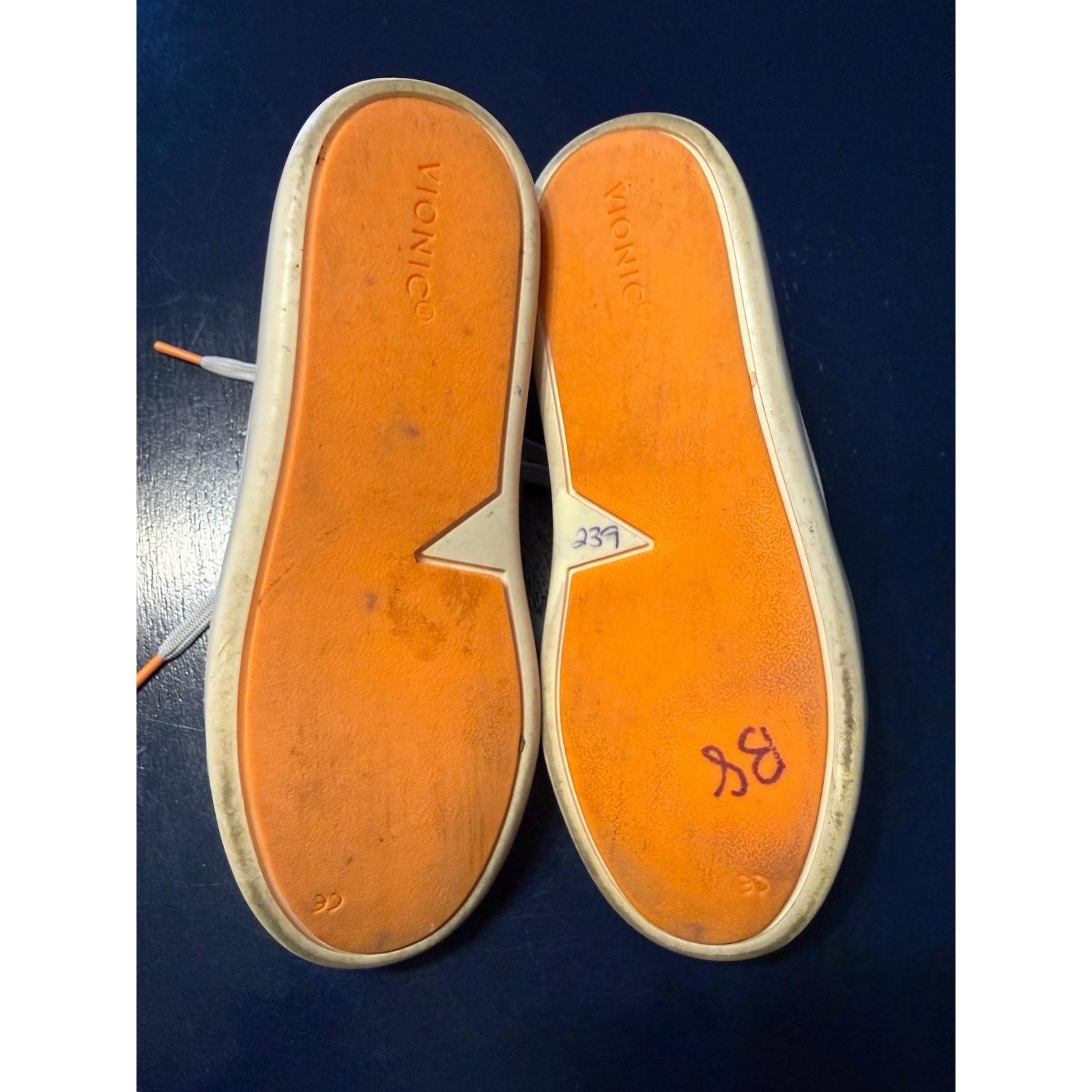 Vionic Paisley Sneakers 7 Grey Orange Nubuck Leather Orthotic Walking Shoe