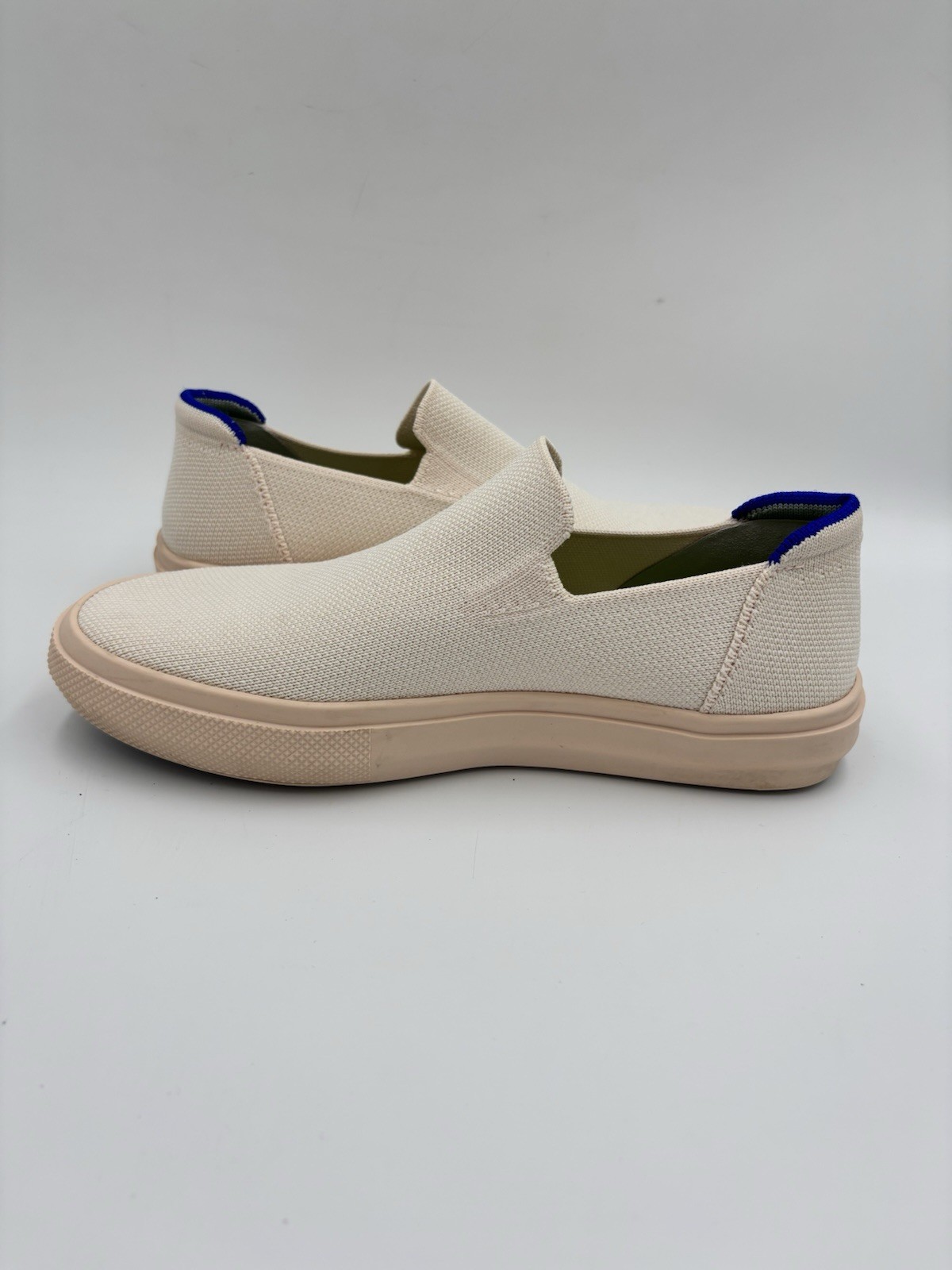 Rothy’s The City Slip On Sneakers Soft Nude Blush Womens Size 7 Casual Shoe