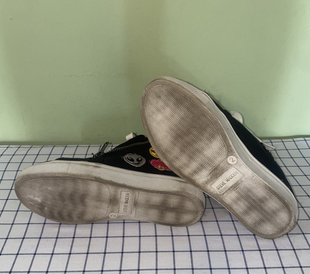 Steve Madden Cobrah Hi Top Emoji Sneakers Size 2M