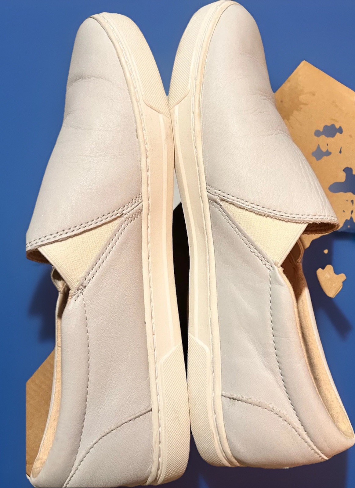 UGG Womens KITLYN White Color Leather Slip Ons Comfort Shoe ,US 10 UK 8 EU 41