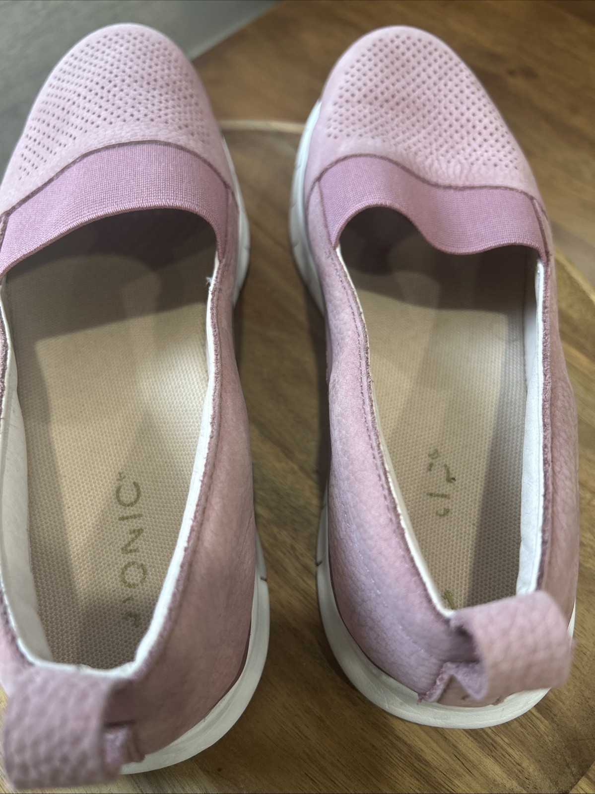 Vionic Roxana Pink Nubuck Slip On Size 8