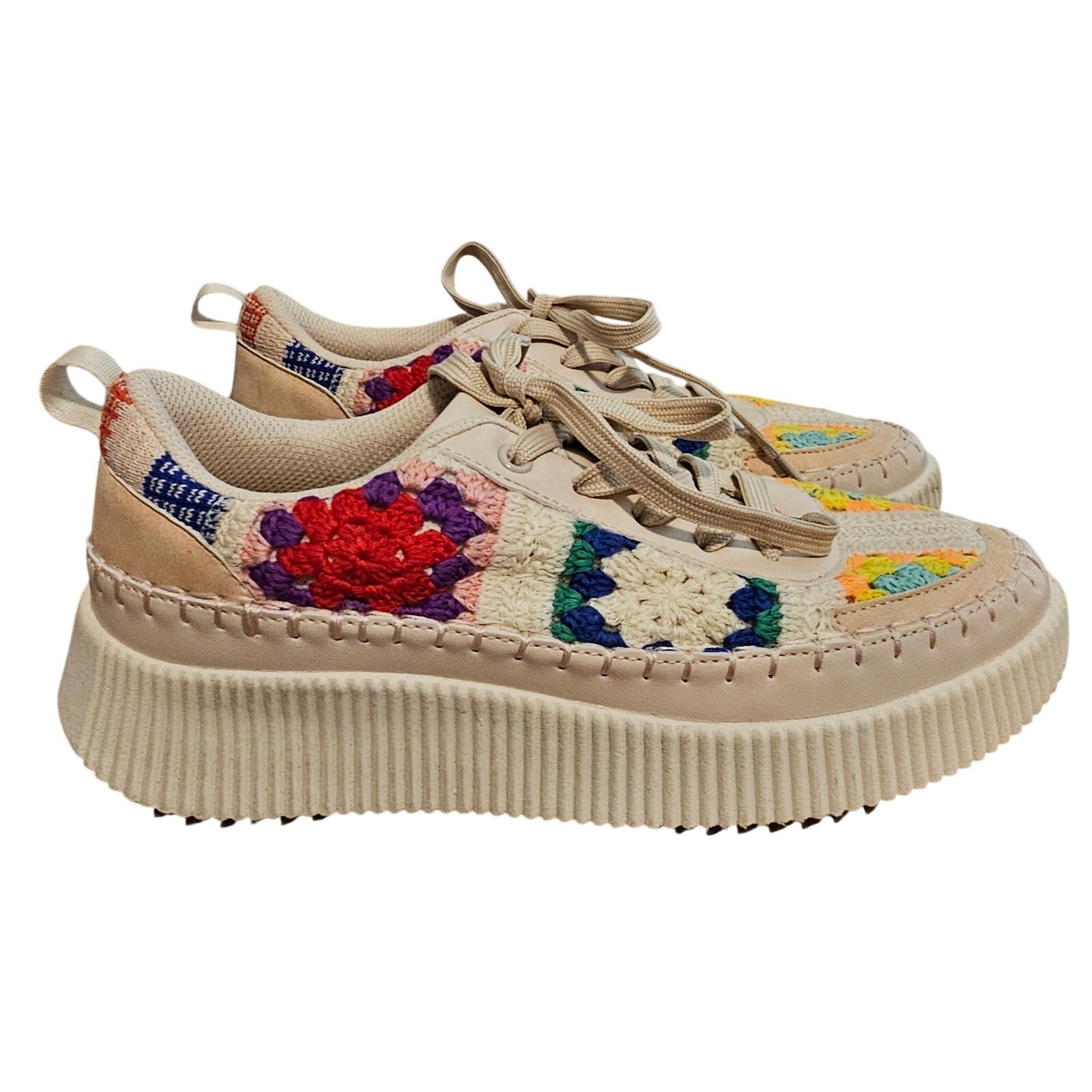 Lucky Step Embroirdeed Crochet Floral Sneakers Womens Sz 9.5 Cottage Boho Fairy