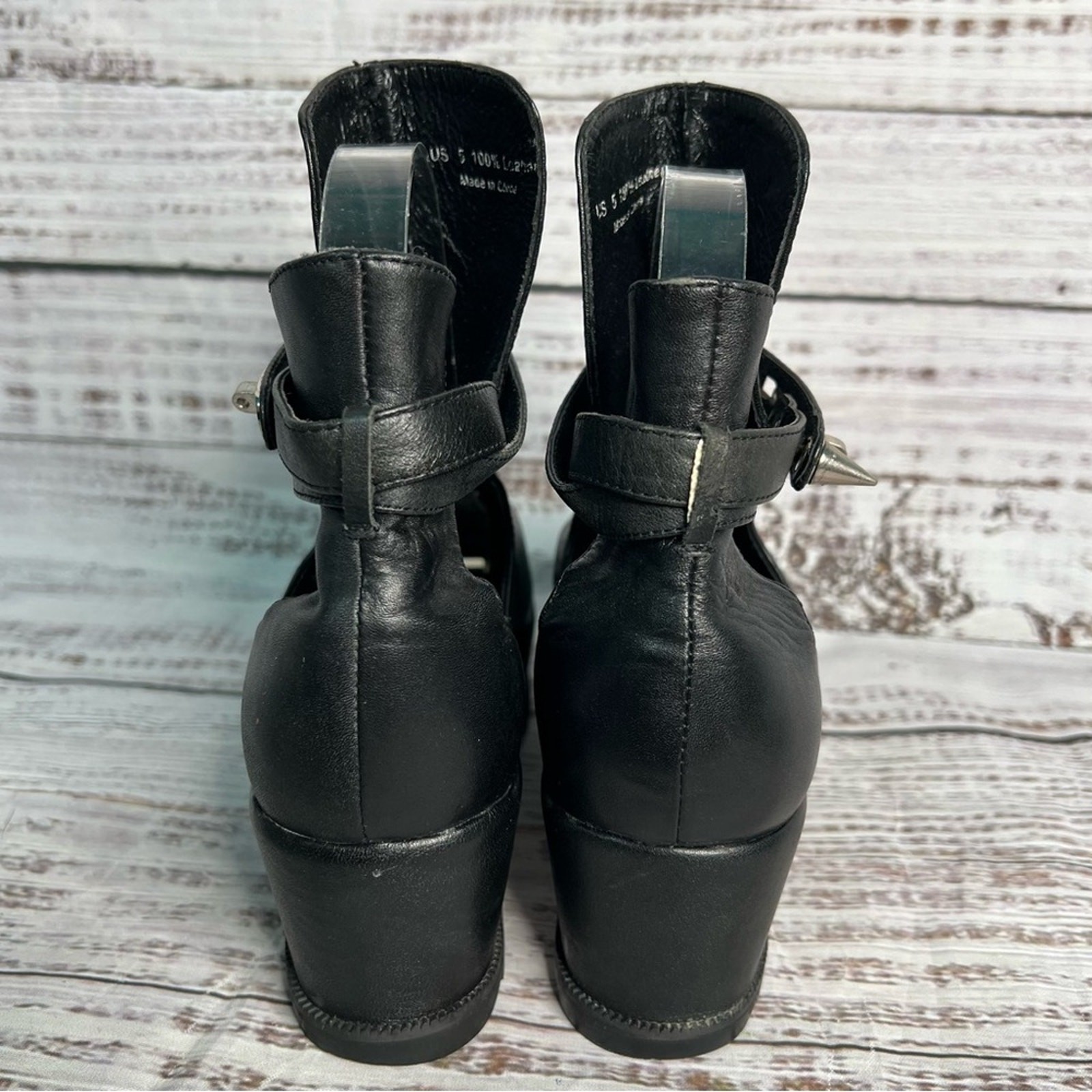 Unif Womens 5 Black Platform Studded Spike Shoes Cut Out 100% Leather Goth Punk