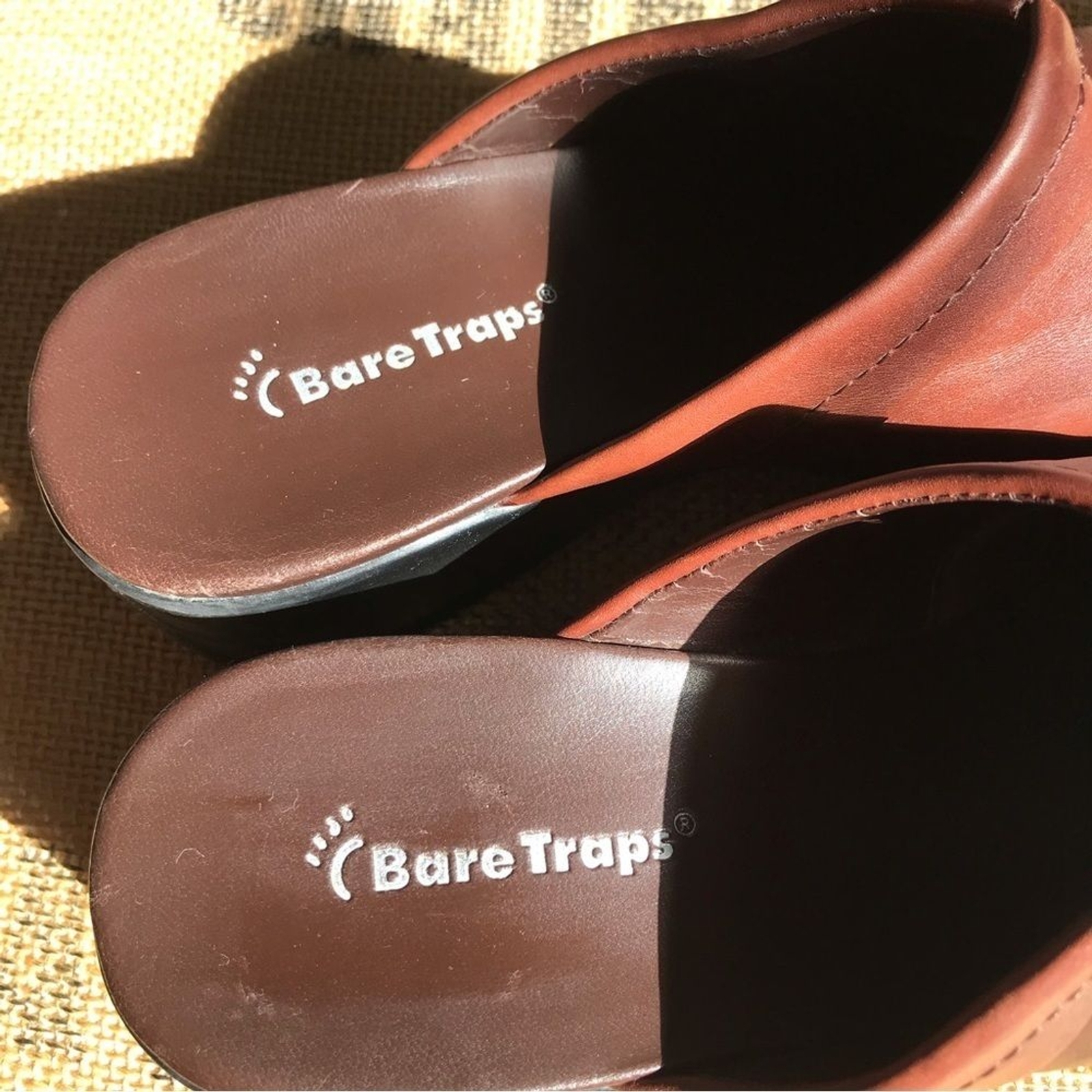 Bare traps brown leather slip on clogs mules size 8 fall winter casual comfy