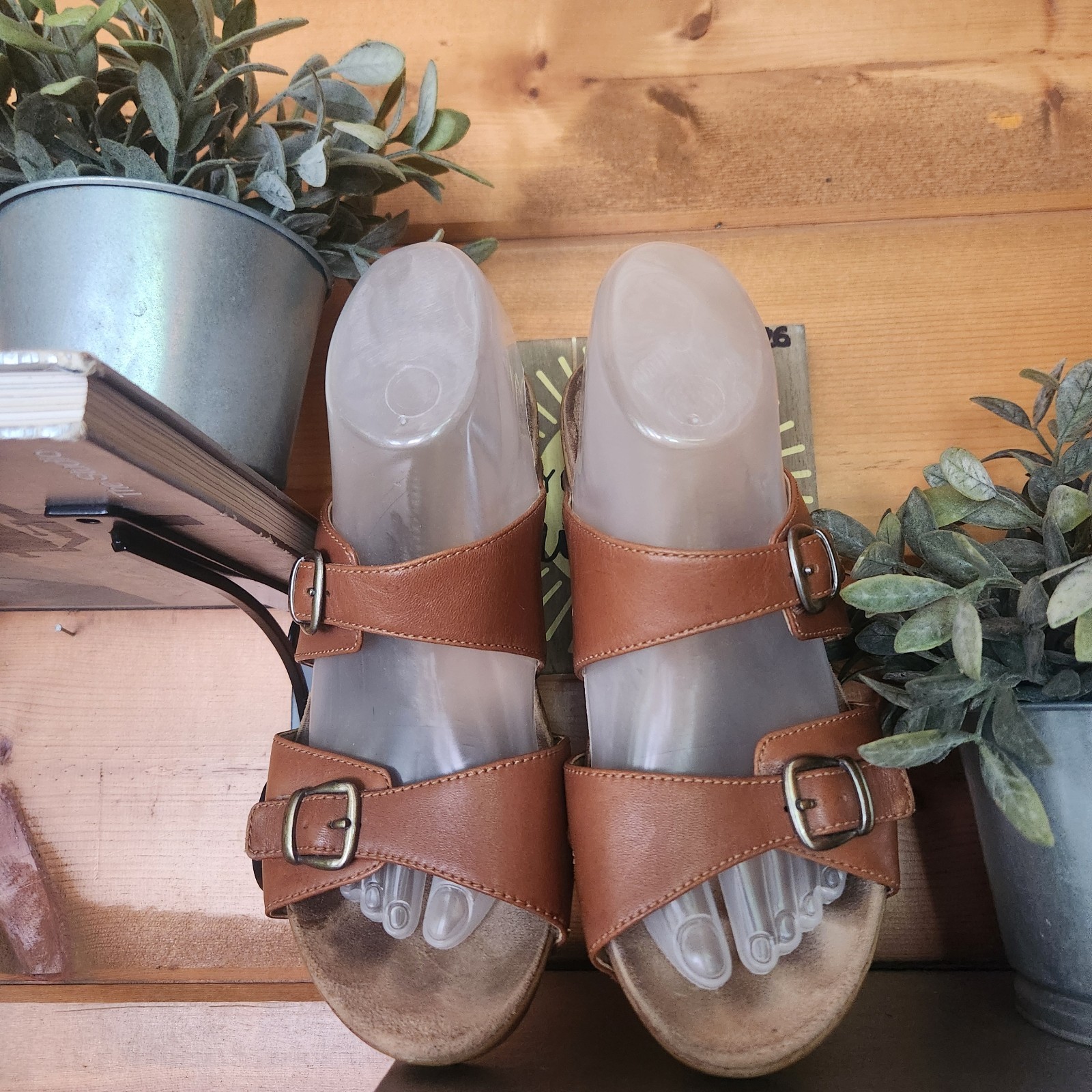 Dansko Leeann Chestnut Leather Adjustable Slide Comfort Wedge Heel Sandal Sz 39