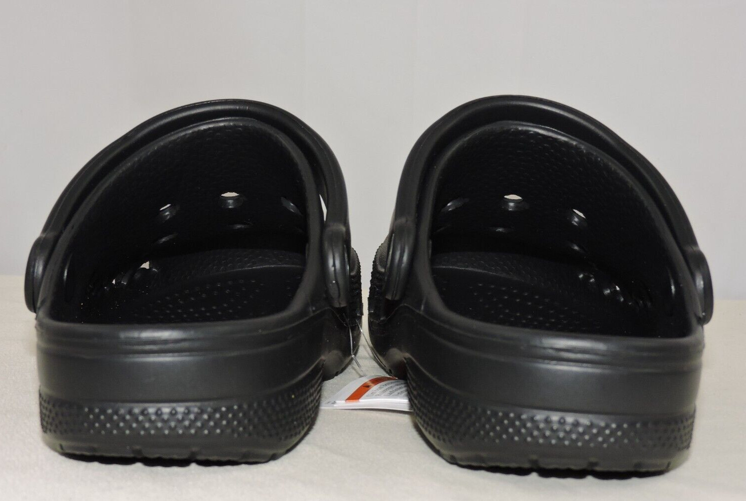 Crocs Unisex Black Baya Clogs Shoes Men’s 5 US / Women’s 7 US