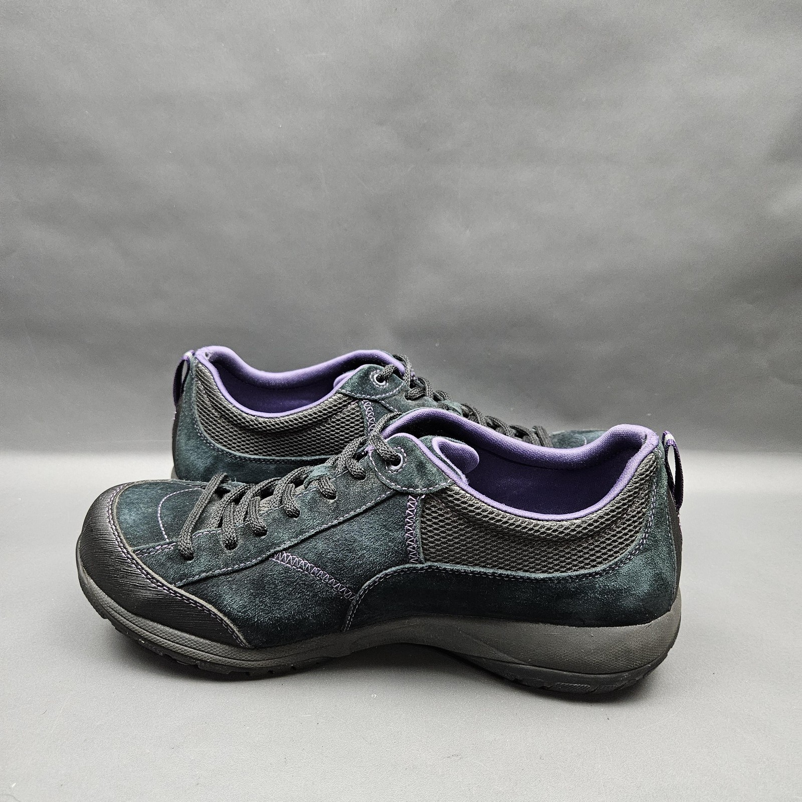 Dansko Paisley Shoes Womens 11 EU 41 Black Waterproof Vibram Walking Hiking