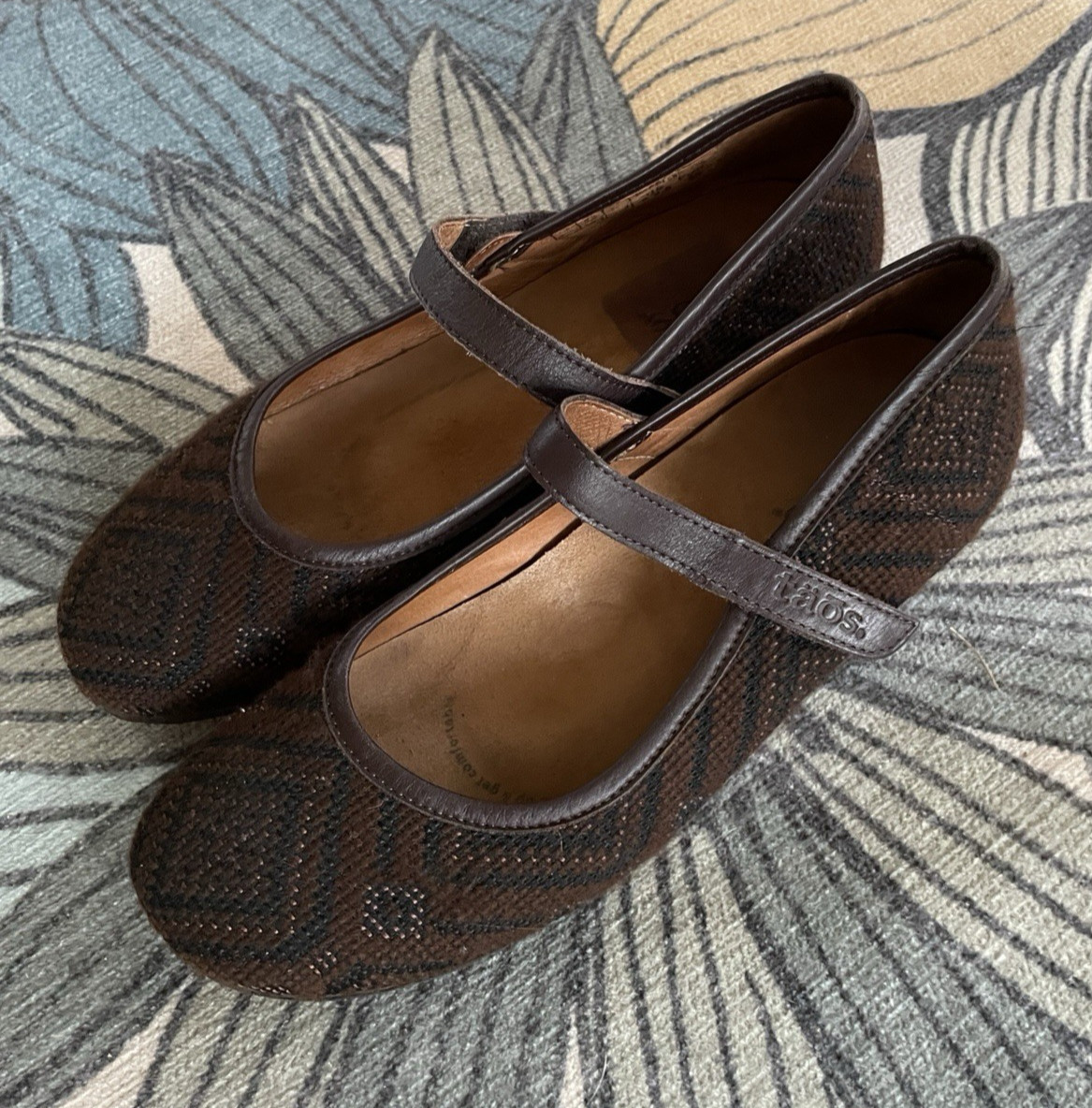 Taos knit tapestry mary janes flats shoes women’s 🌝 8 8.5 brown leather trim