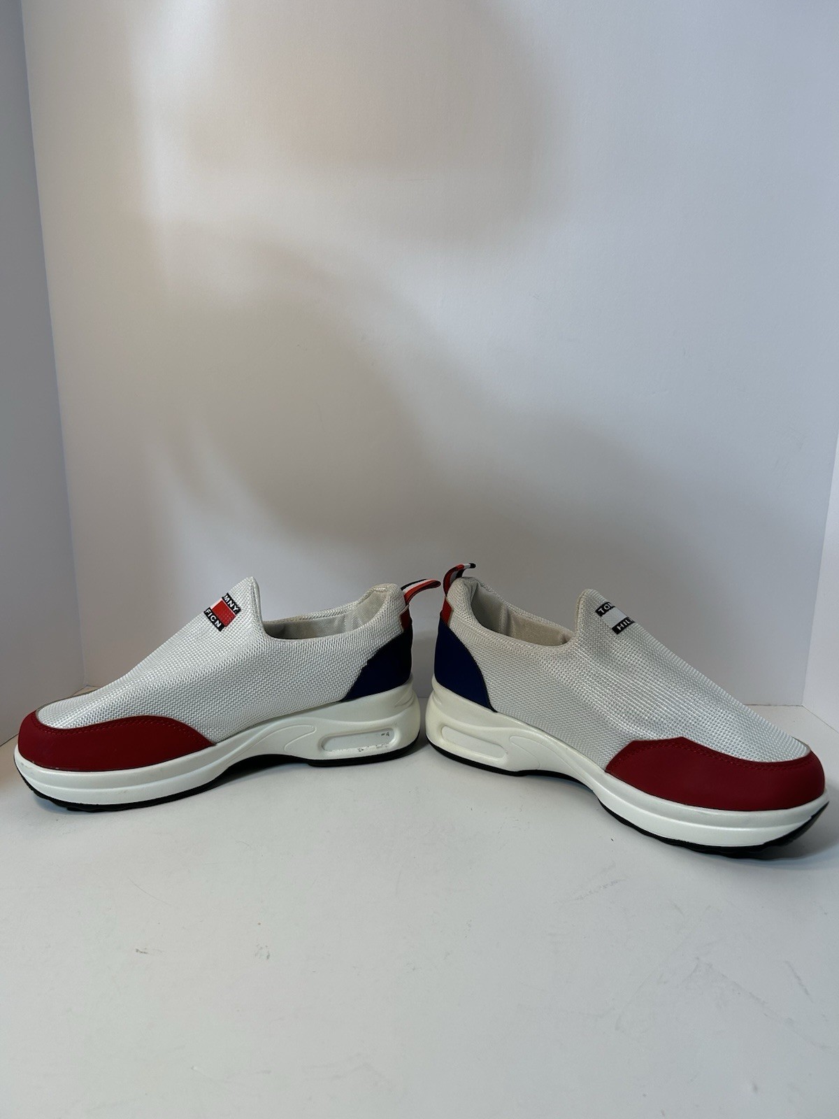 Tommy Hilfiger Women’s Shoes Size 7