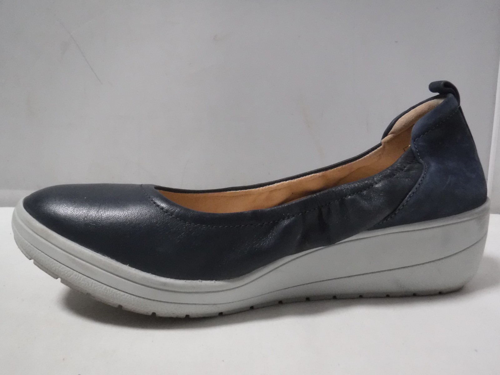 GA2 Women’s VIONIC Jacey Navy Blue Leather Comfort Wedge Career Shoes Sz 8
