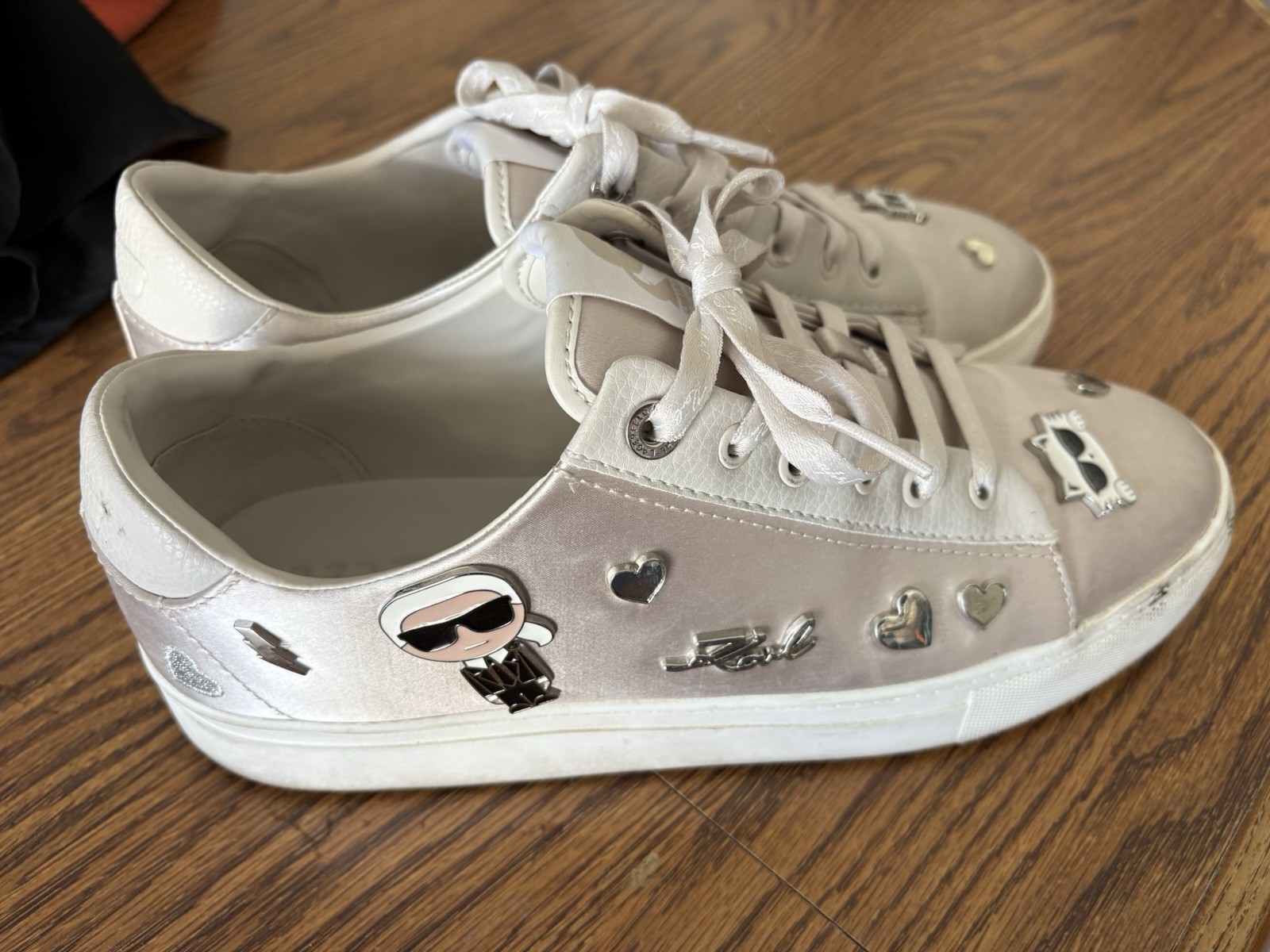 Karl Lagerfeld women’s designer shoes sz 10