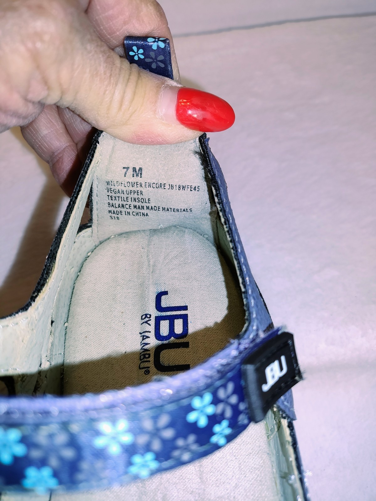 JBU Wildflower Encore Blue Floral Mary Jane Flats Memory Foam Women’s 7M