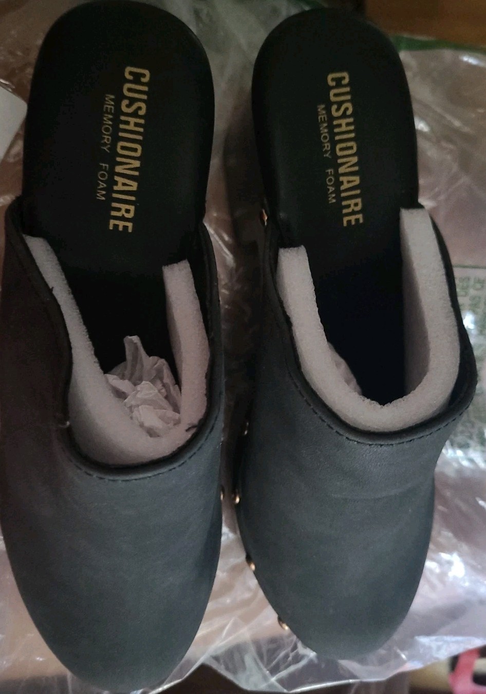 Cushionaire Memory Foam Size 6.5 Shoes