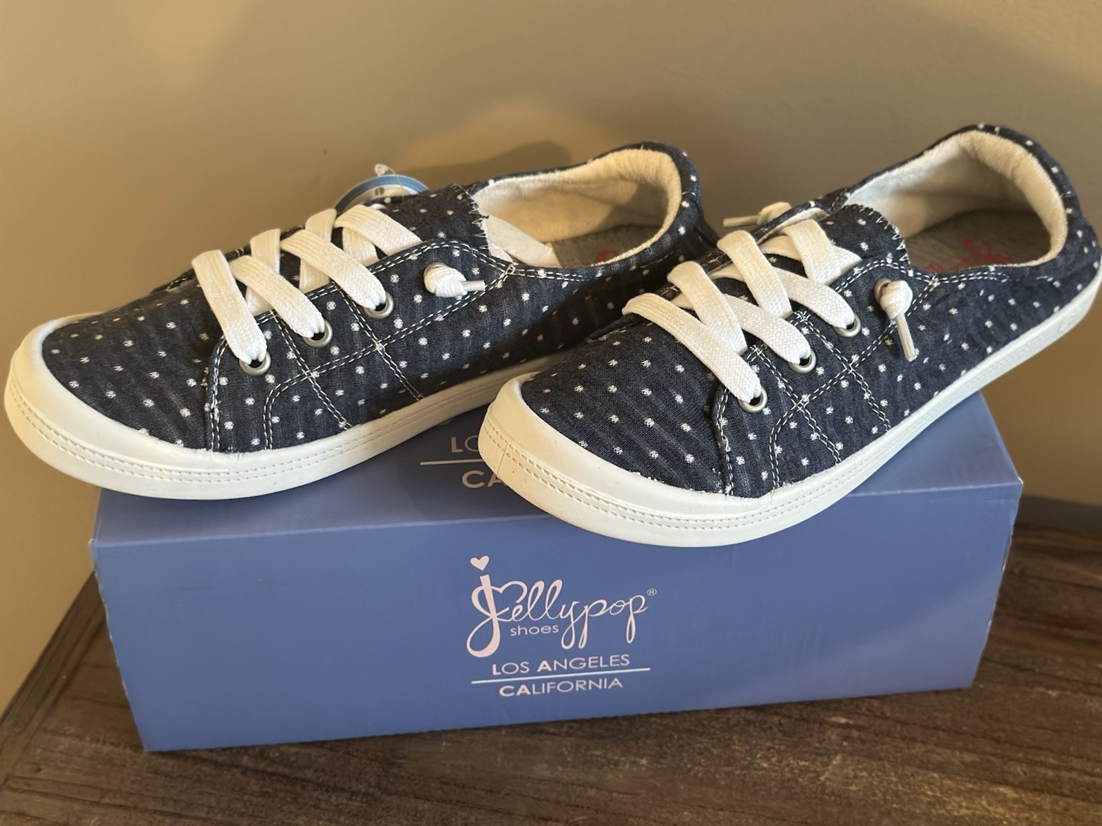 Jellypop Women’s Dallas Sneakers Navy White Polka Dot canvas shoes Size 7.5 M