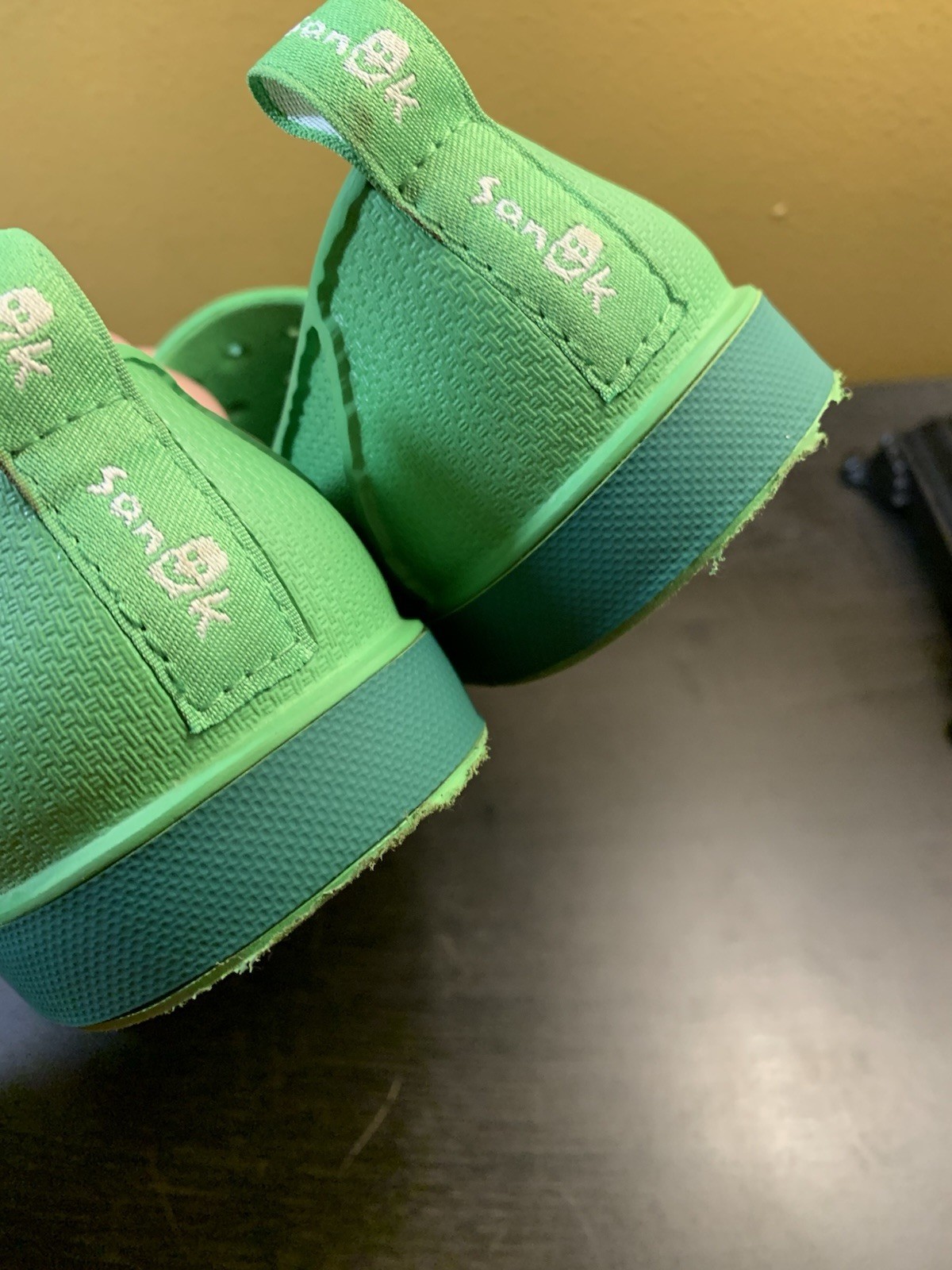 Sanuk Green Water Shoes Slip On Casual Loafers Women’s 8-8.5