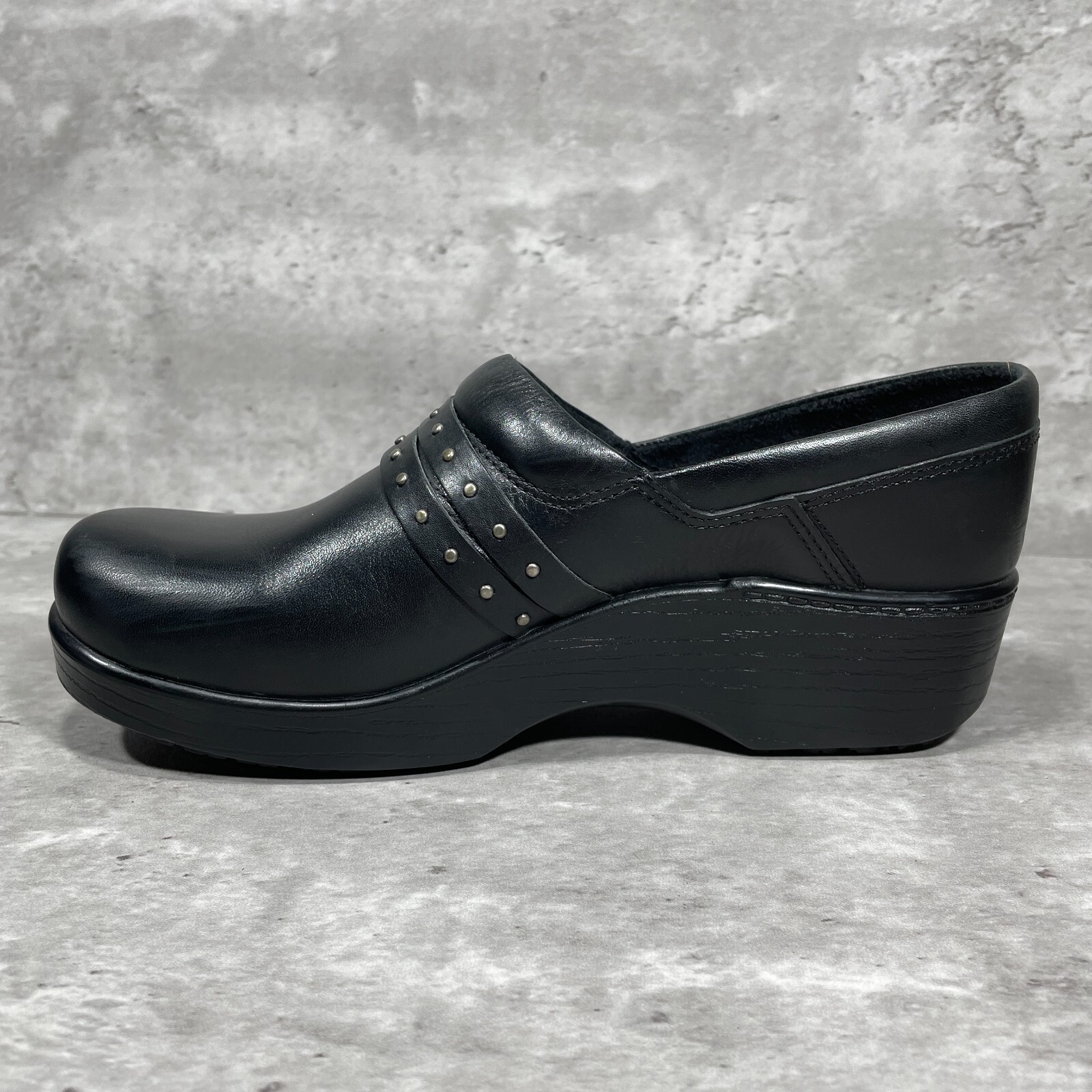 Abeo Clogs Women’s Size 8 N Fauna Black Leather Slip On Studded Straps