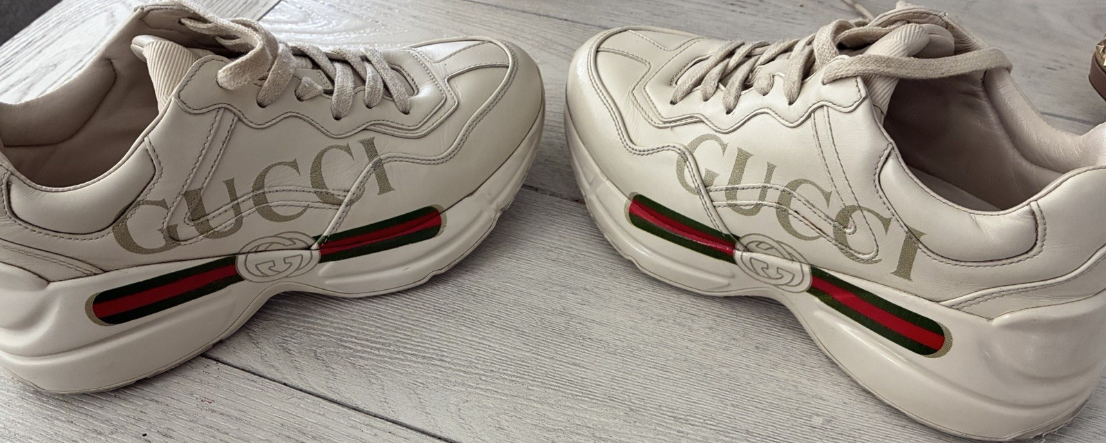 Gucci Rhyton Beige Logo Red-Green Stripe Leather Women’s Casual Sneakers