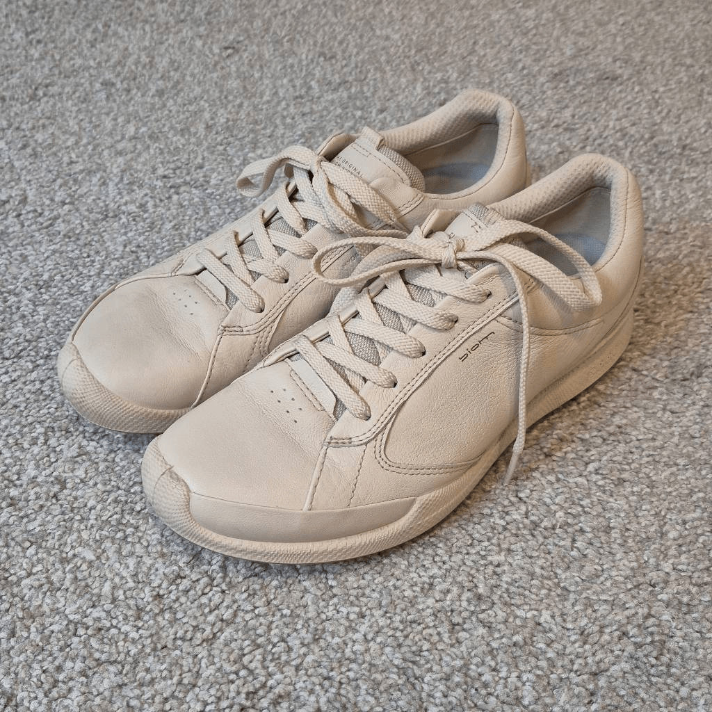 ECCO Women’s BIOM Hybrid Golf Shoes Sneakers Size 8.5