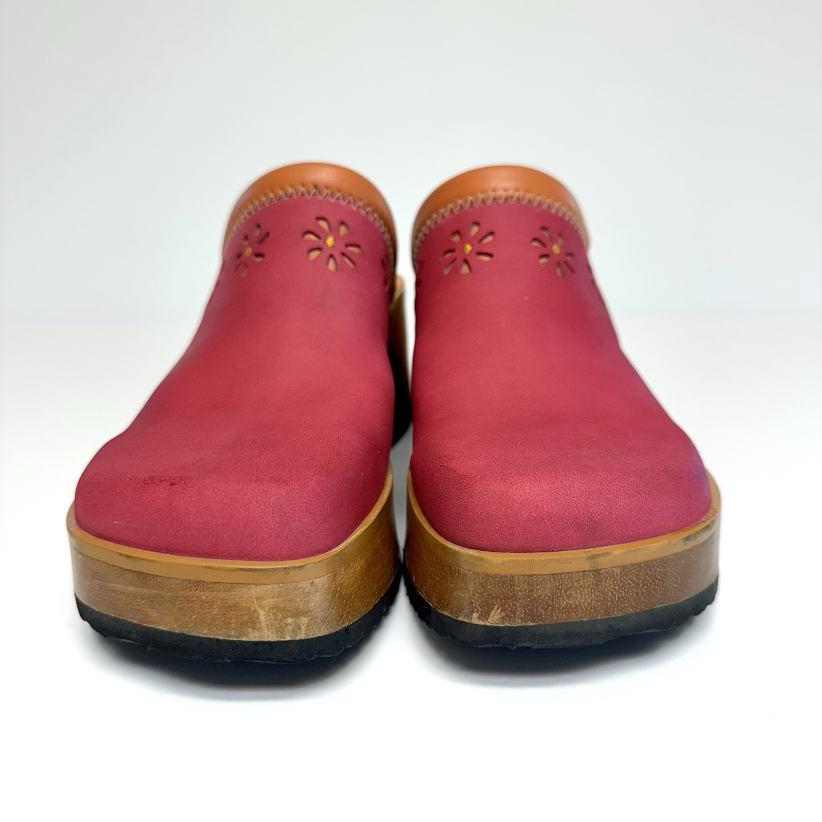Vintage Tommy Hilfiger Y2K Hot Pink Leather Platform Clogs Mules Cutout Women 9