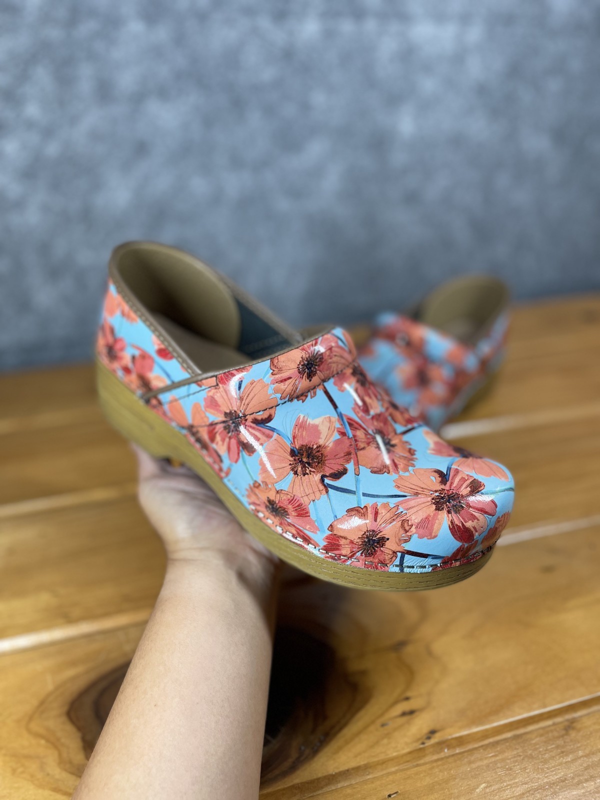 Dansko Womens Clogs Size 10.5-11 EU 41 Blue Orange Poppy Flower Patent Slip On
