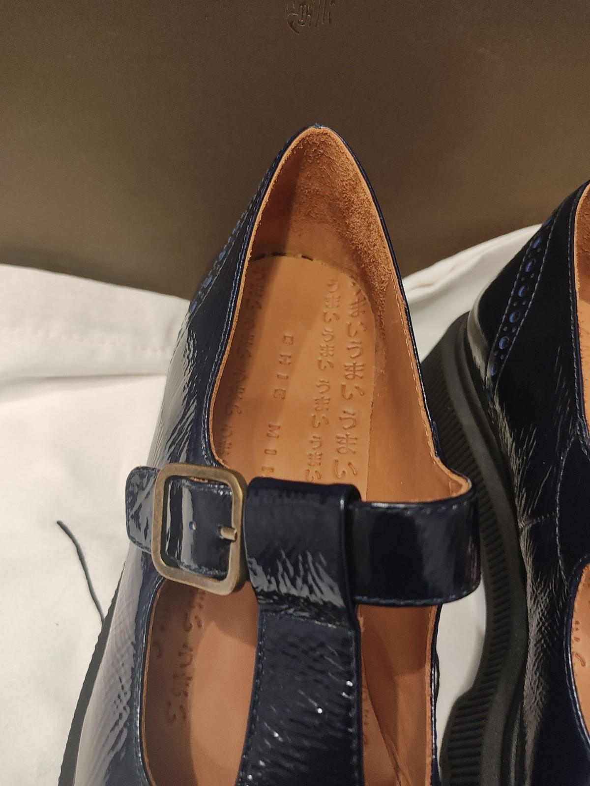 NIB Chie Mihara Qauja Sucre Navy 42