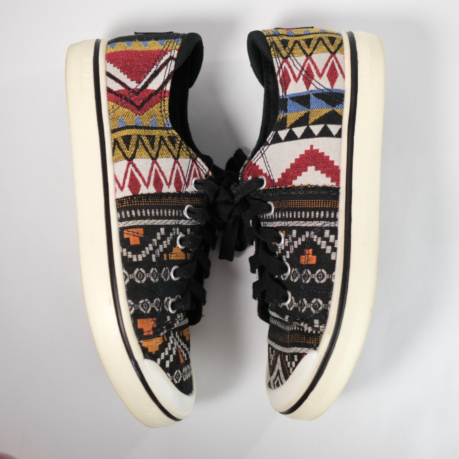 KEEN Multicolor Geometric Tribal Print Lace Up Sneakers Women’s Size 8.5