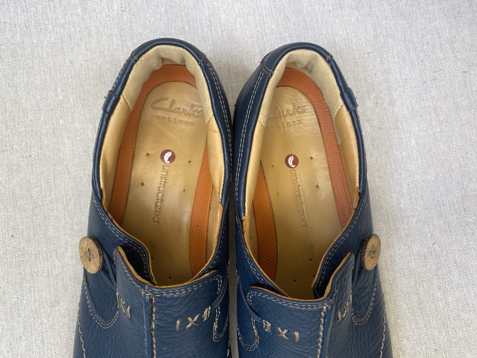 Clarks Unstructured Un.Loop Blue Leather Womens 9 US/40EU Slip-On Comfort Shoes