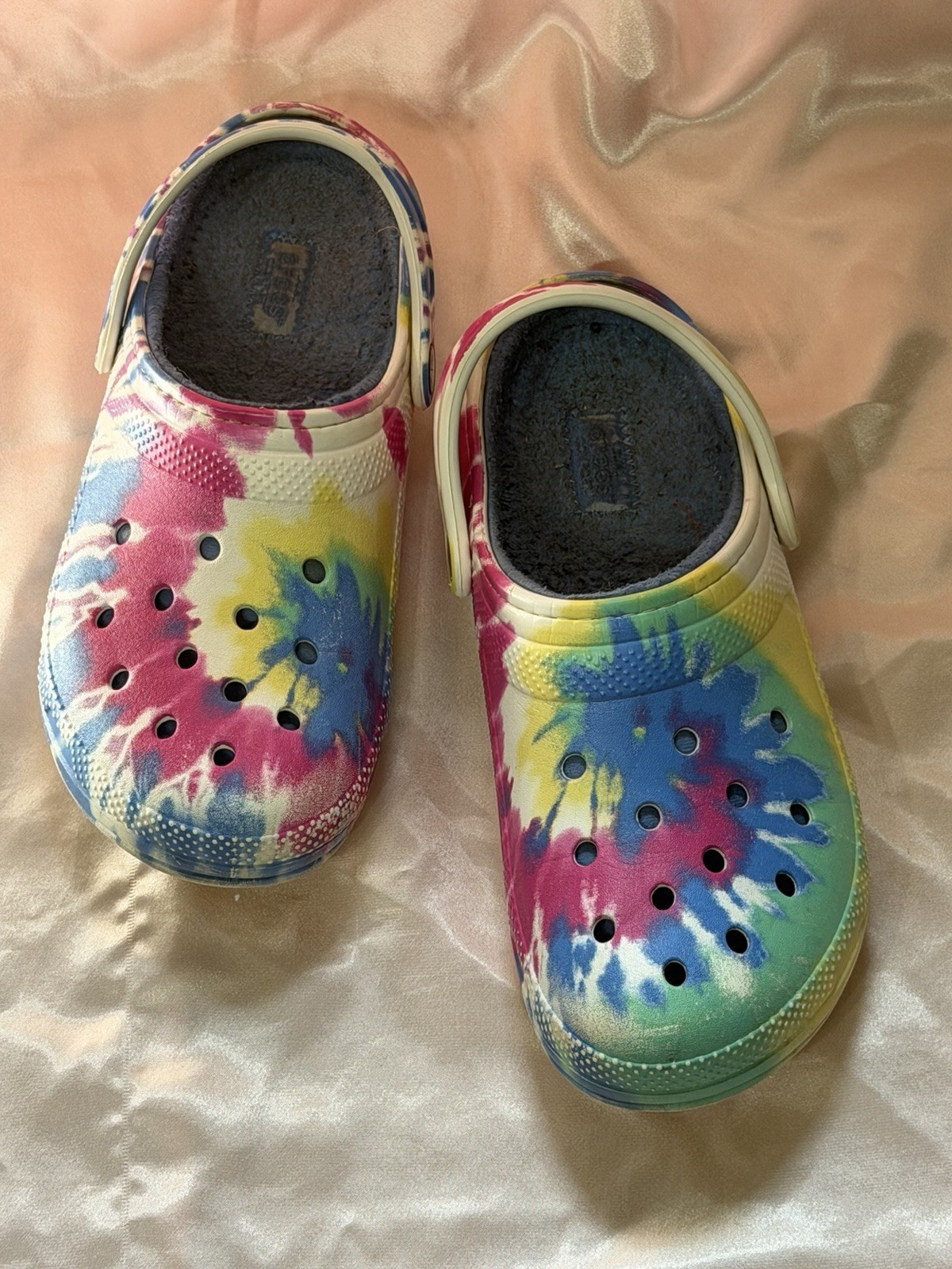 Crocs Classic Tie Dye Casual US Women’s sz 9 or Men’s sz 7 Gently Used – S102