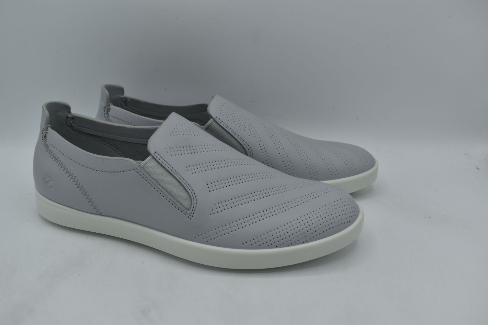 ECCO EU 41 US 10-10.5 Travel Perforated Concrete Leather Slip On Sneakers Shoes