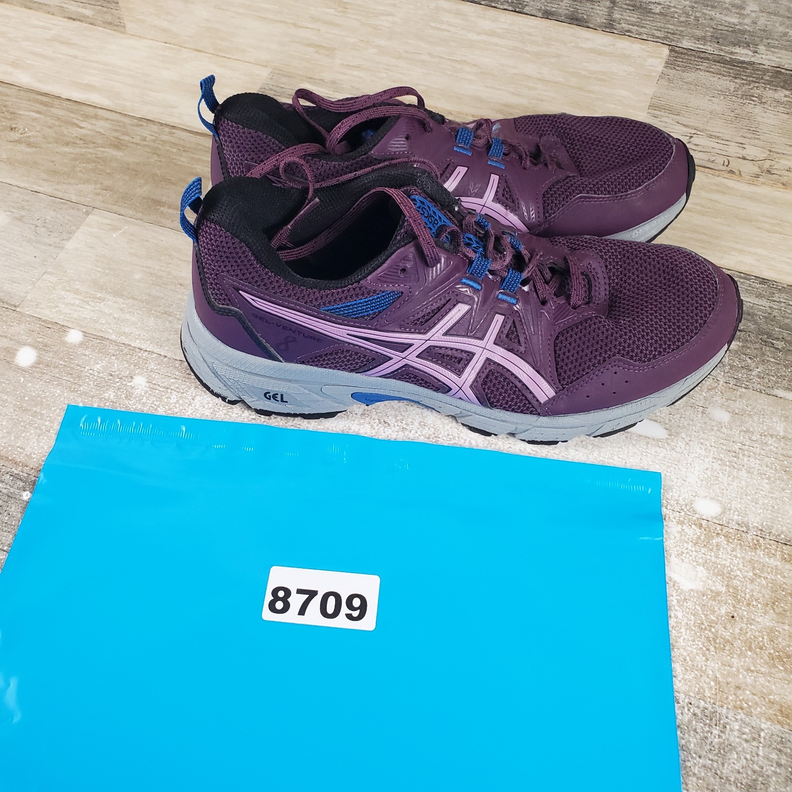 Asics Gel-Venture 8 Womens Shoes Sz 9.5 Trail Running Athletic Deep Plum Sneaker