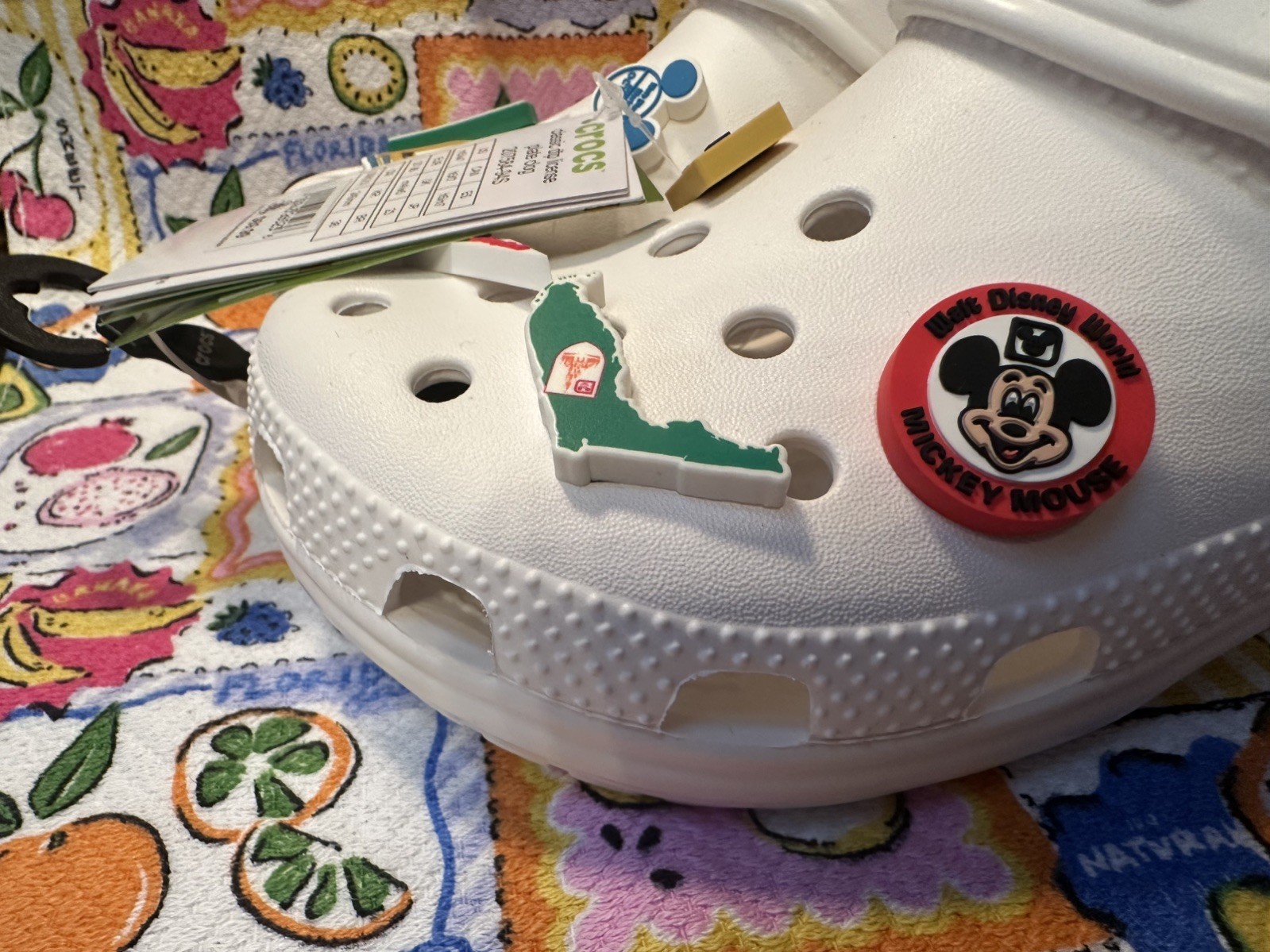 NWT❤️Crocs Classic M5/W7 White DTP License Plate Disney Vault Collection Clogs🥳
