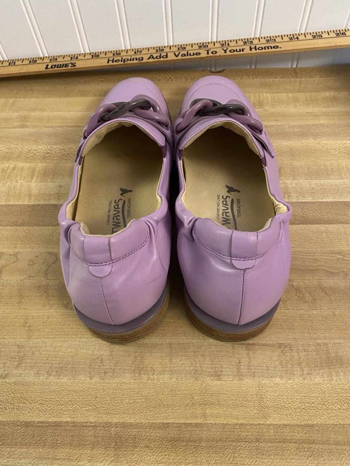 Preowned Ladies Softwaves Terracare Lavender Color Shoes Women’s Size 40