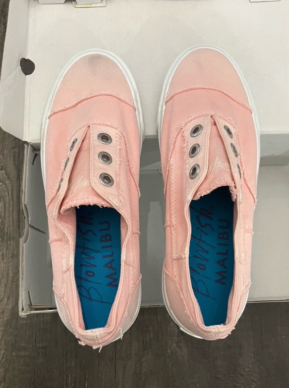 Blowfish Malibu Play Pink Slip On Laceless Sneakers Women’s Size 7.5 New In Box