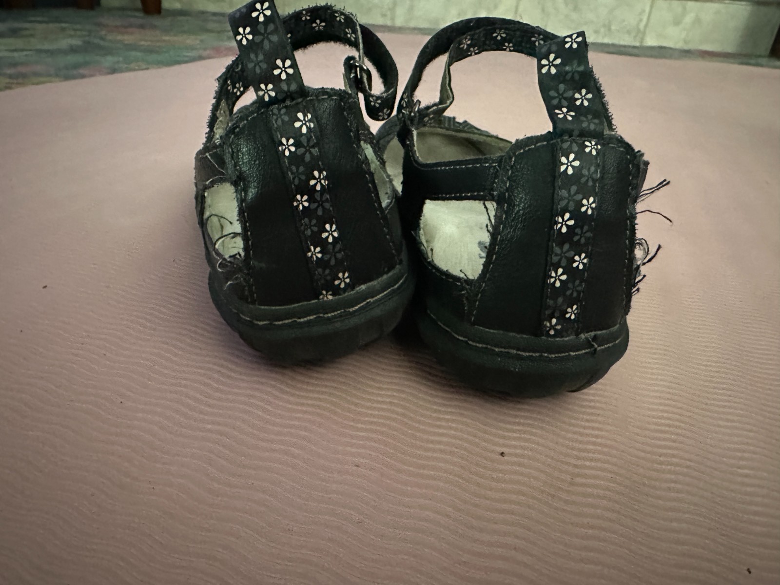 Women’s black JBU comfort shoes Sz 7.5