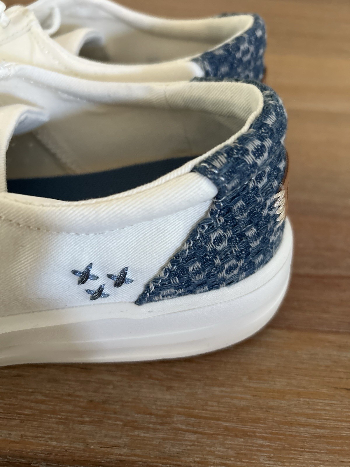 Hey Dude Karina Crafted Boho Casual Shoes White Blue Women’s Size 7