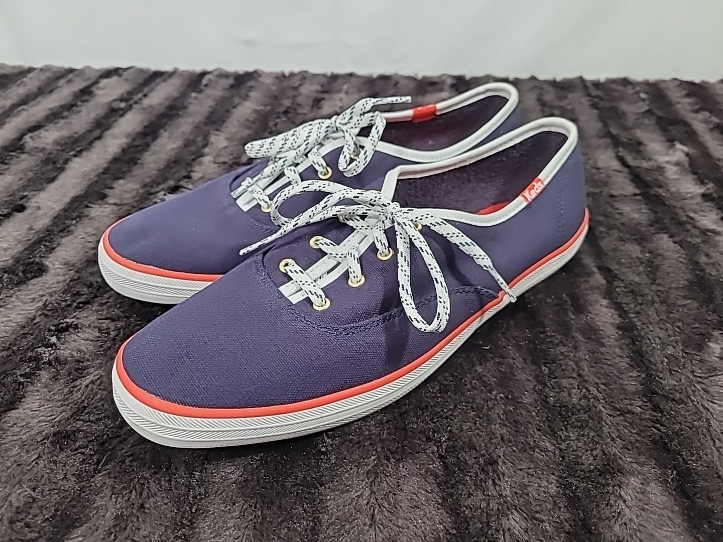 Keds Champion WF61869 Navy Canvas Sneakers Womens Size 10 Red Trim Speckled Lace