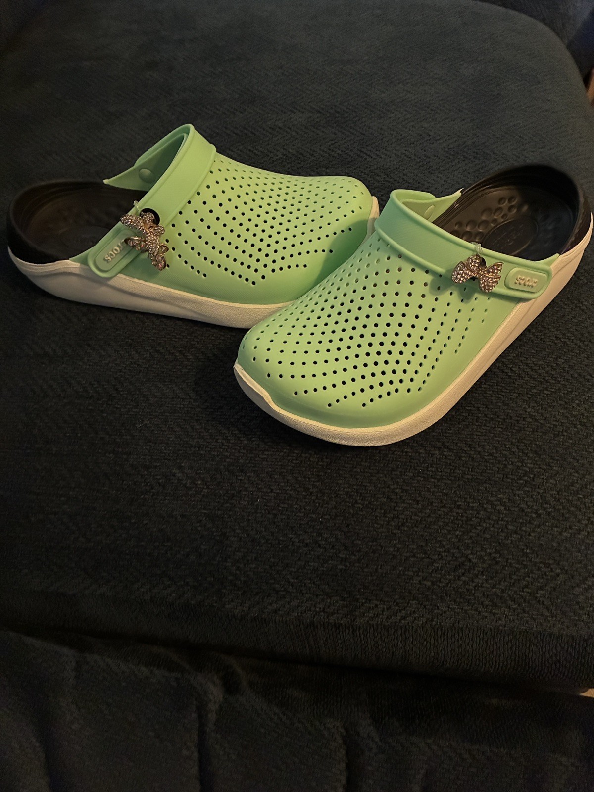 Crocs LiteRide Clog Mint Green W6 M4 w/Rhinestone Butterfly Charms
