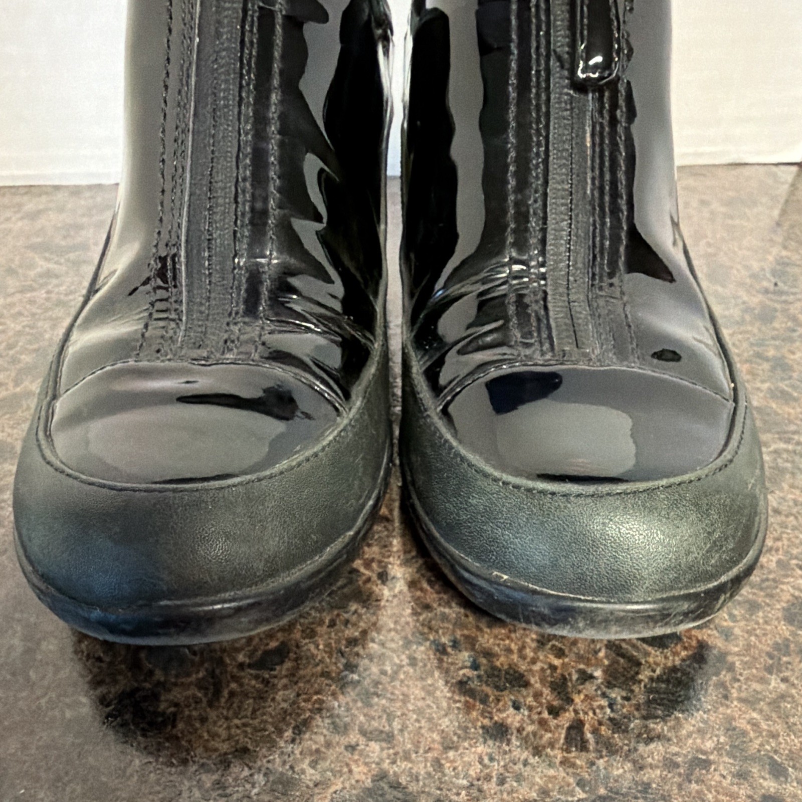 Cole Haan Women’s Black Patent Leather Waterproof Zip Wedge Sneaker 7B