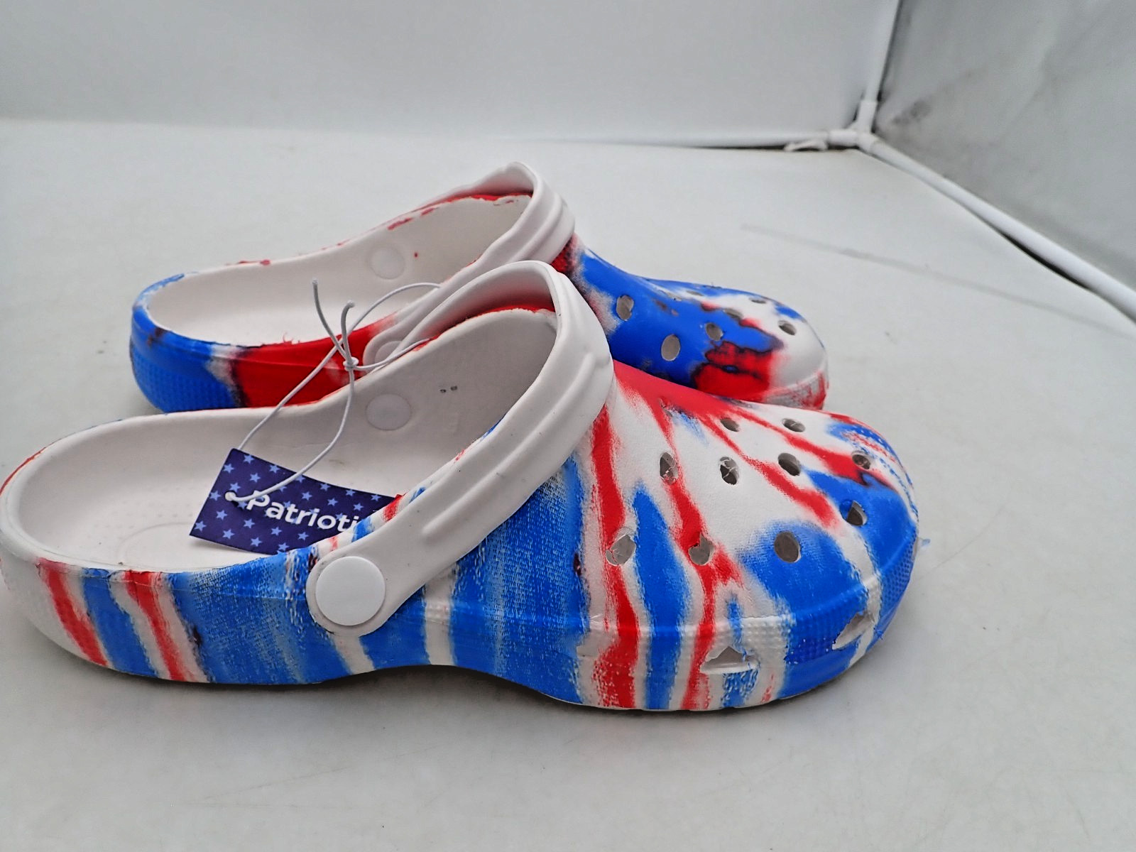 Fourth of July Women’s Patriotic Clogs Red White & Blue sizes 5-6, 7-8, & 9-10