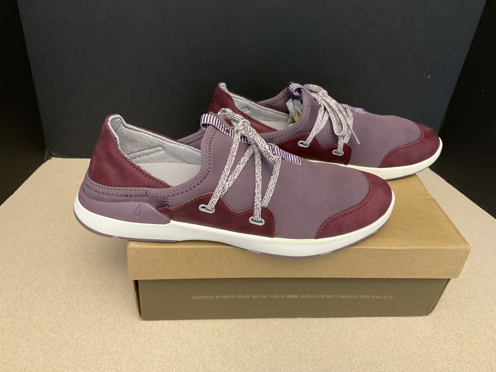 New! Womens OluKai Miki Li’ Mauve/Plum Quick-Drying Outdoor Shoes. Size 9.5.